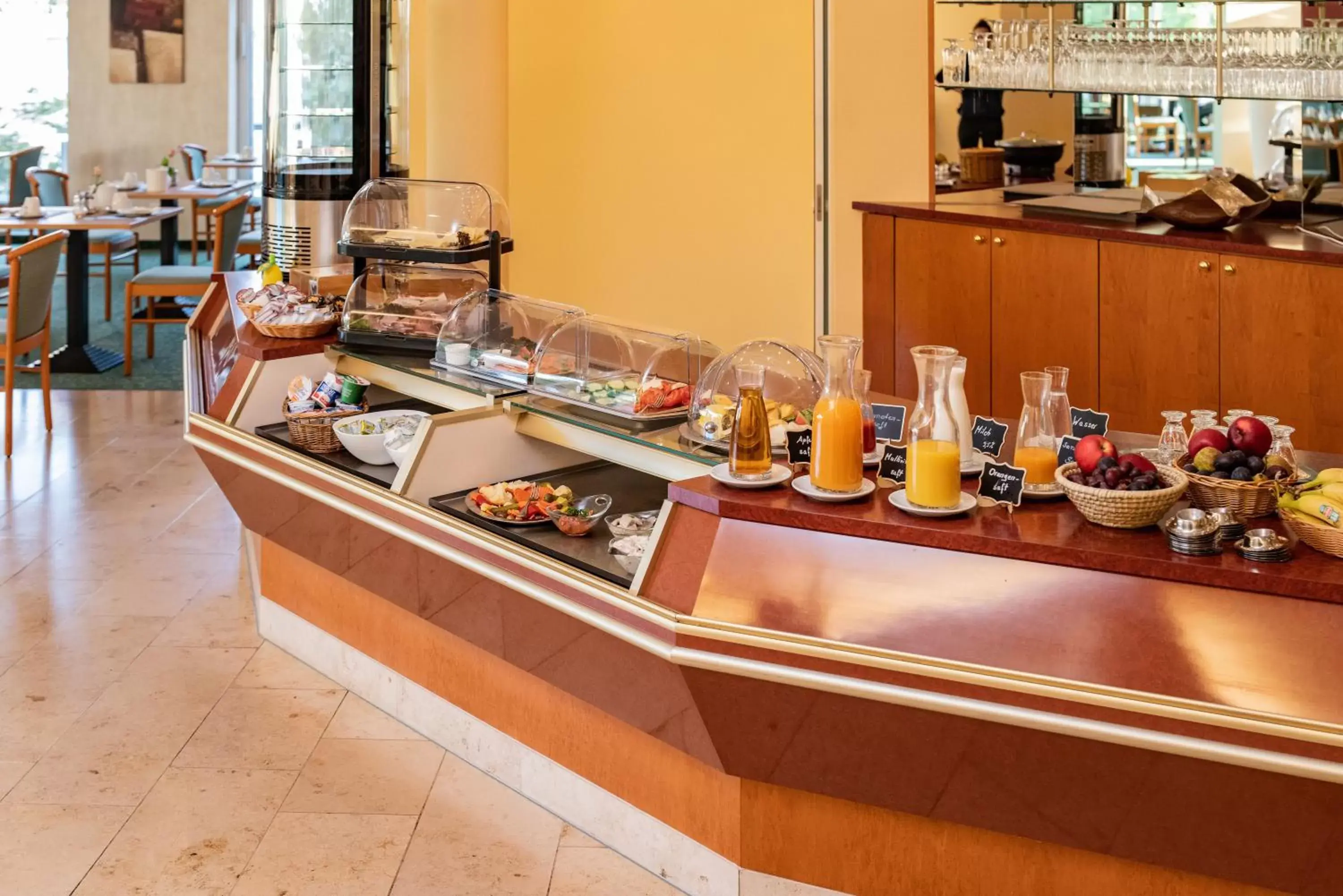 Buffet breakfast in Hotel Herzog Georg