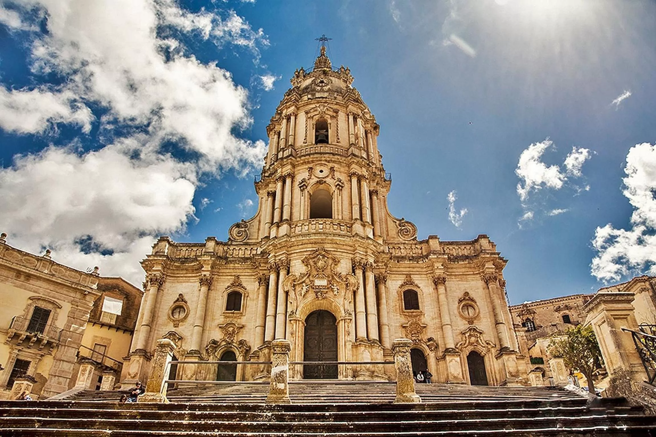 Nearby landmark in Vinciucci