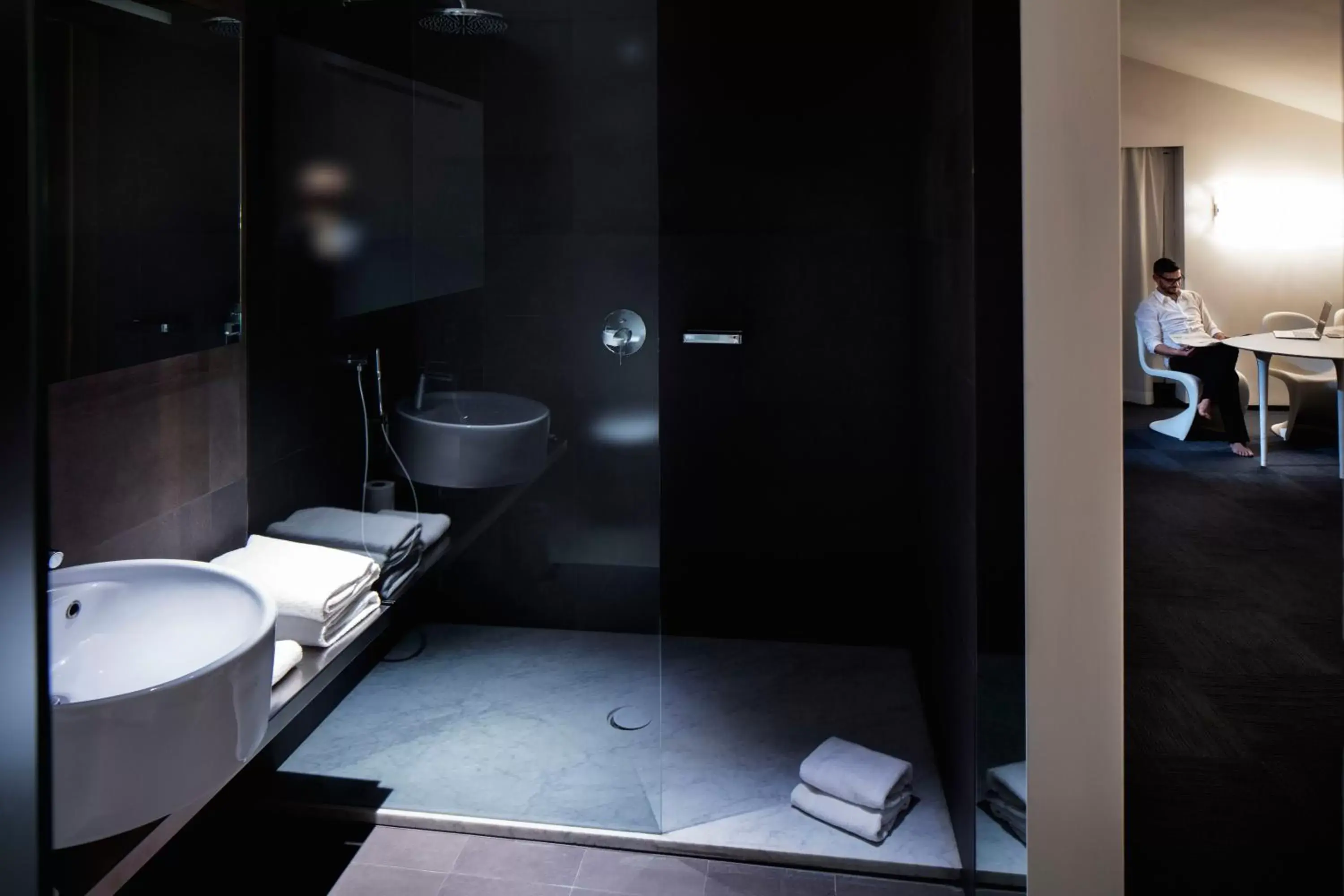 Shower, Bathroom in Hotel Ripa Roma