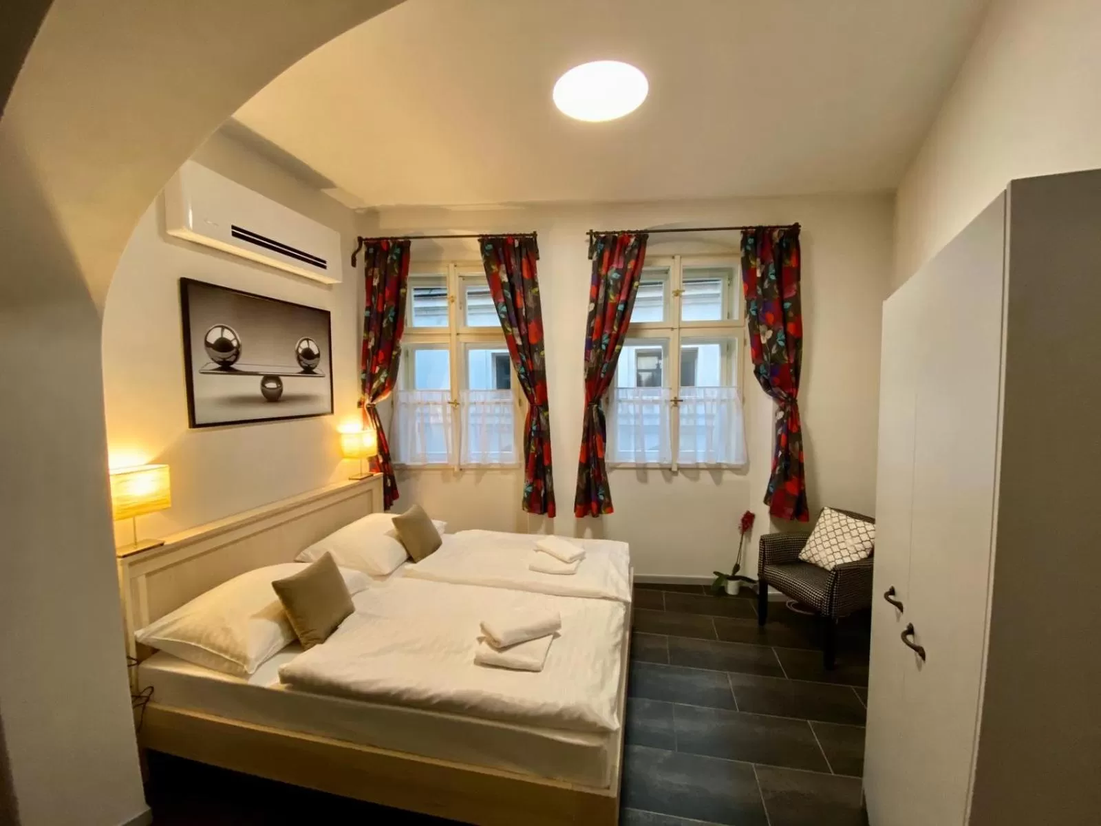 Bedroom, Bed in Historic Centre Residence