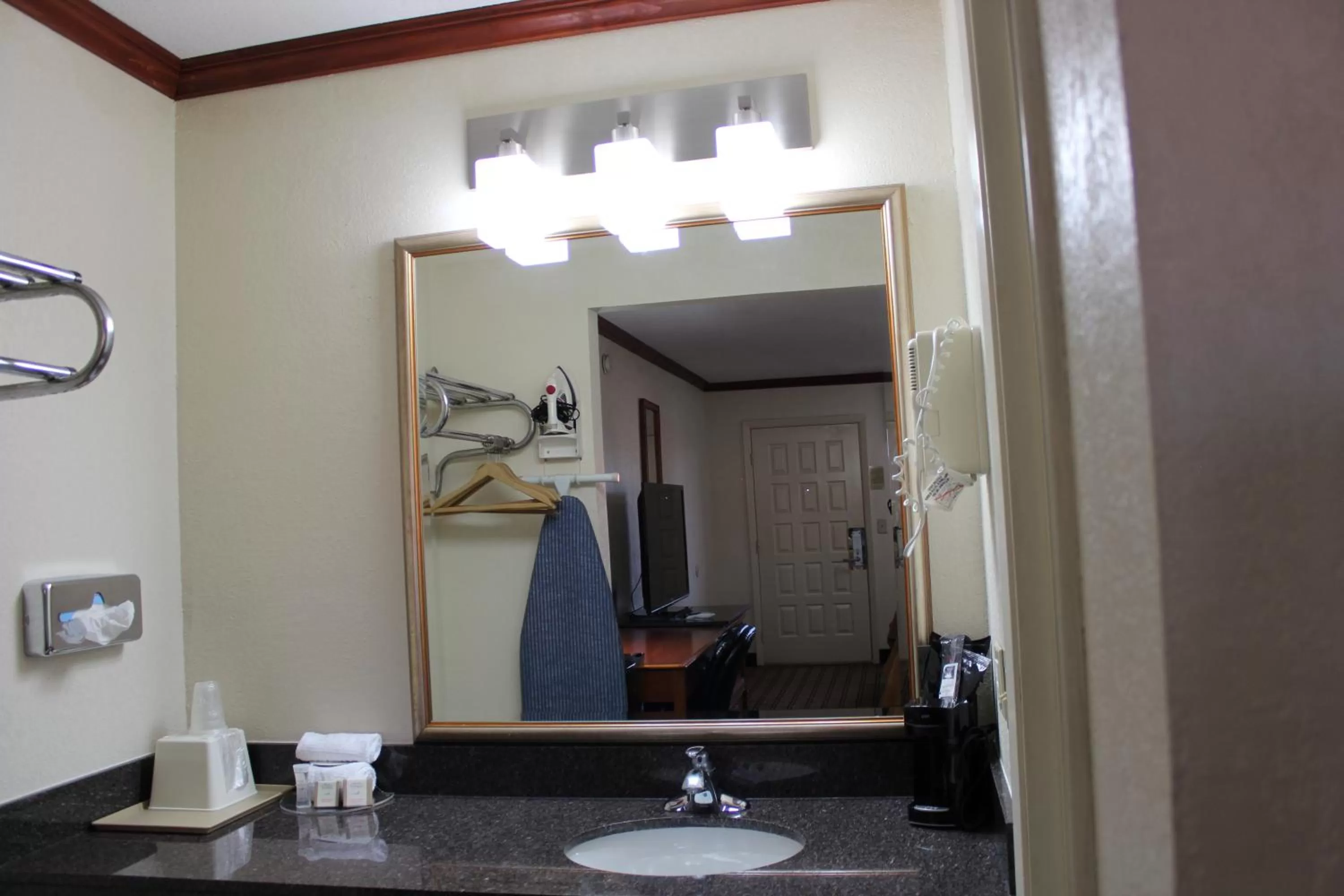 Lobby/Reception in Sanger Inn