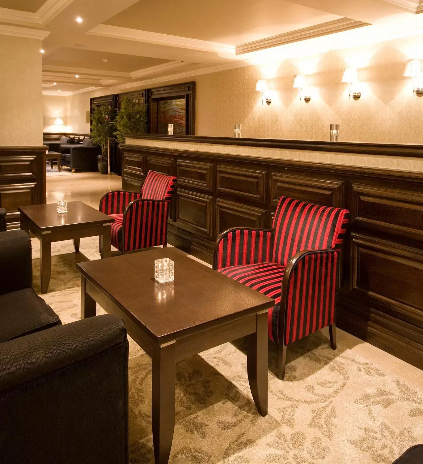 Lounge or bar, Restaurant/Places to Eat in Bracken Court Hotel