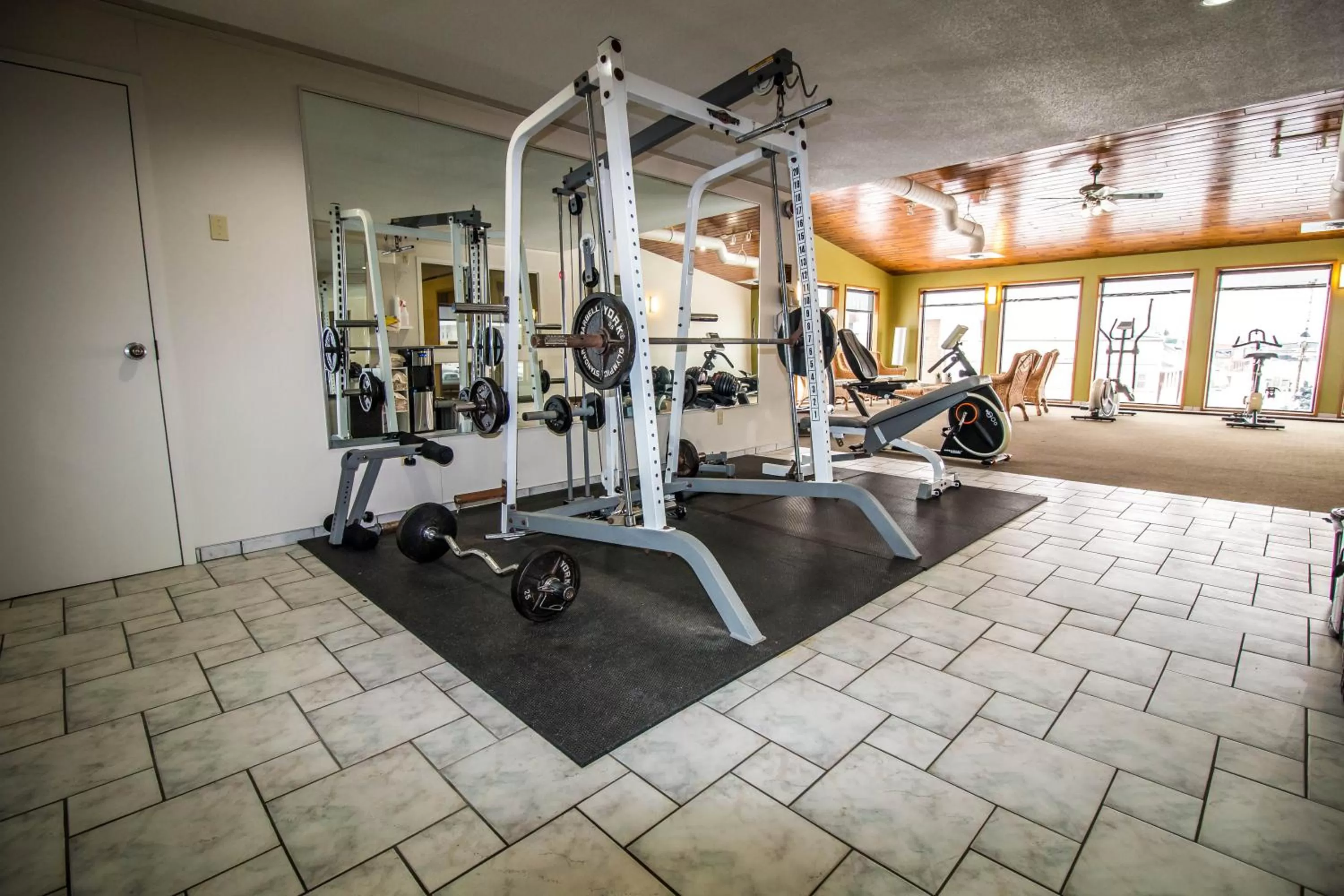 Fitness centre/facilities in Companion Hotel Motel