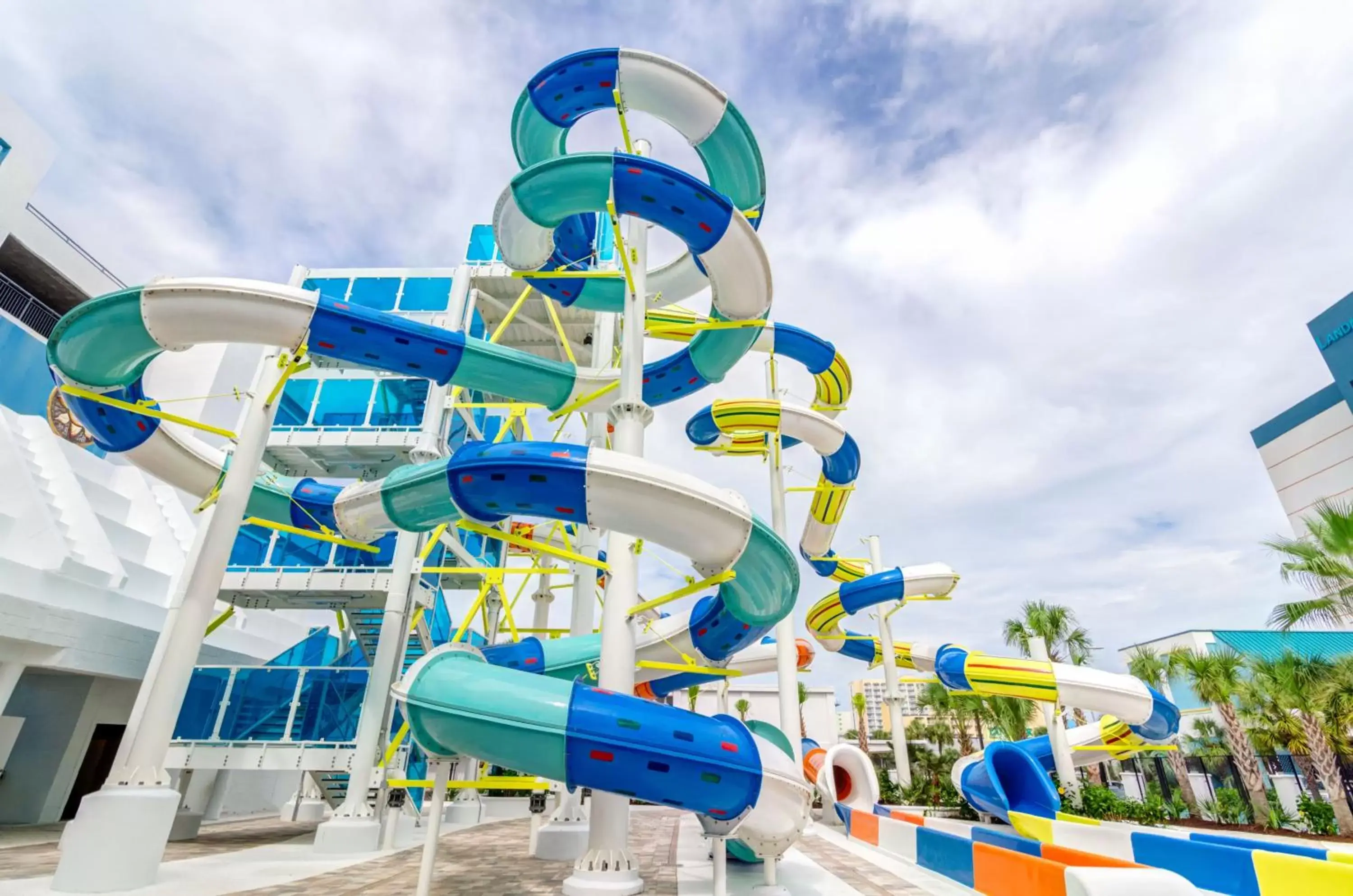 Aqua park, Water Park in Ocean Escape Condos