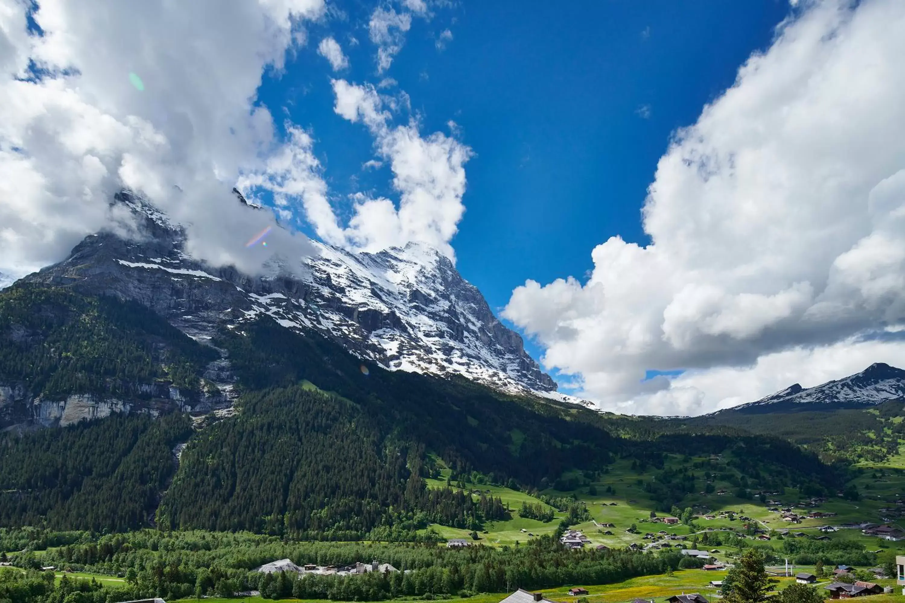 Mountain view in Hotel Spinne Grindelwald