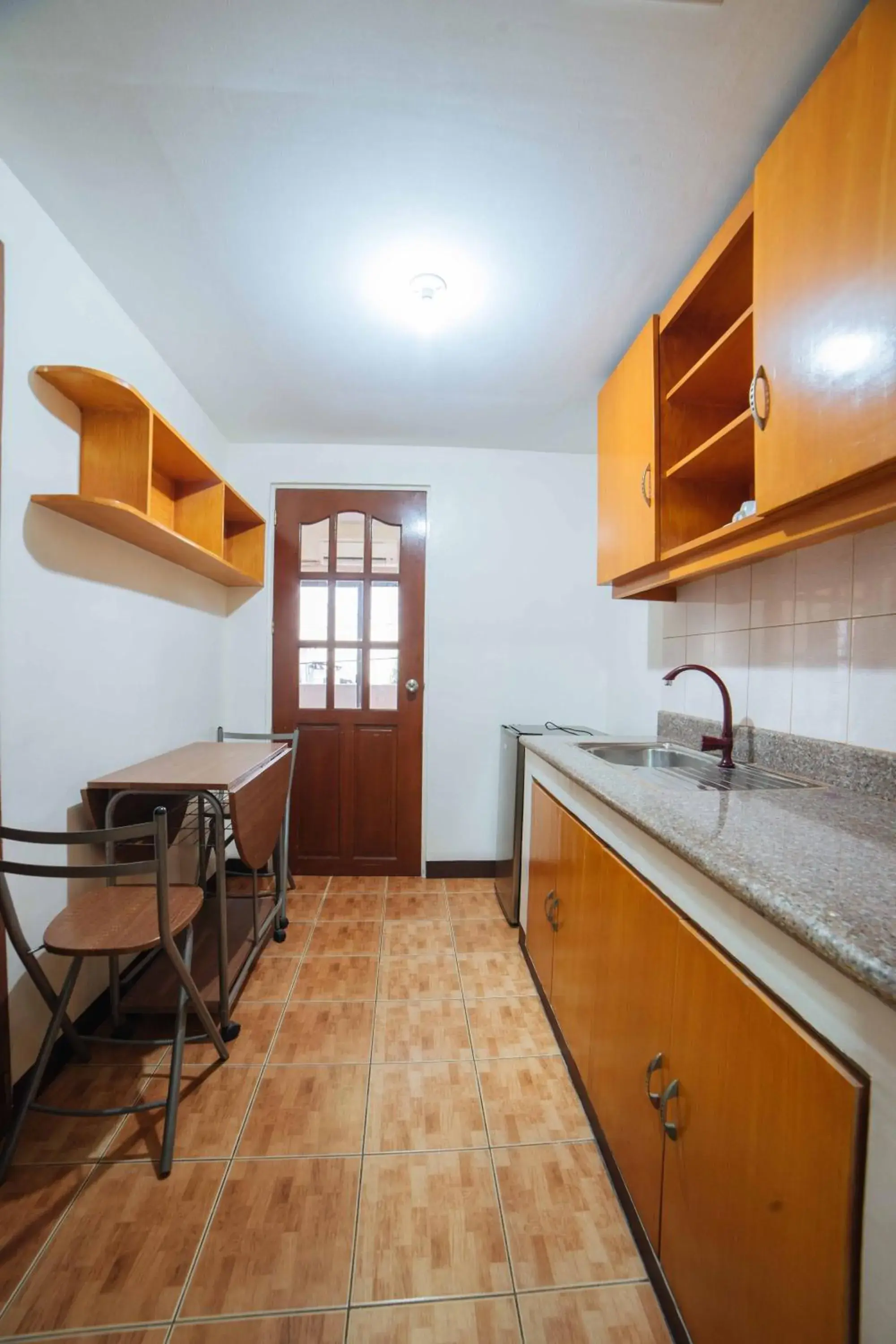 Kitchen or kitchenette, Kitchen/Kitchenette in L Mansion 2 Palanan Makati City