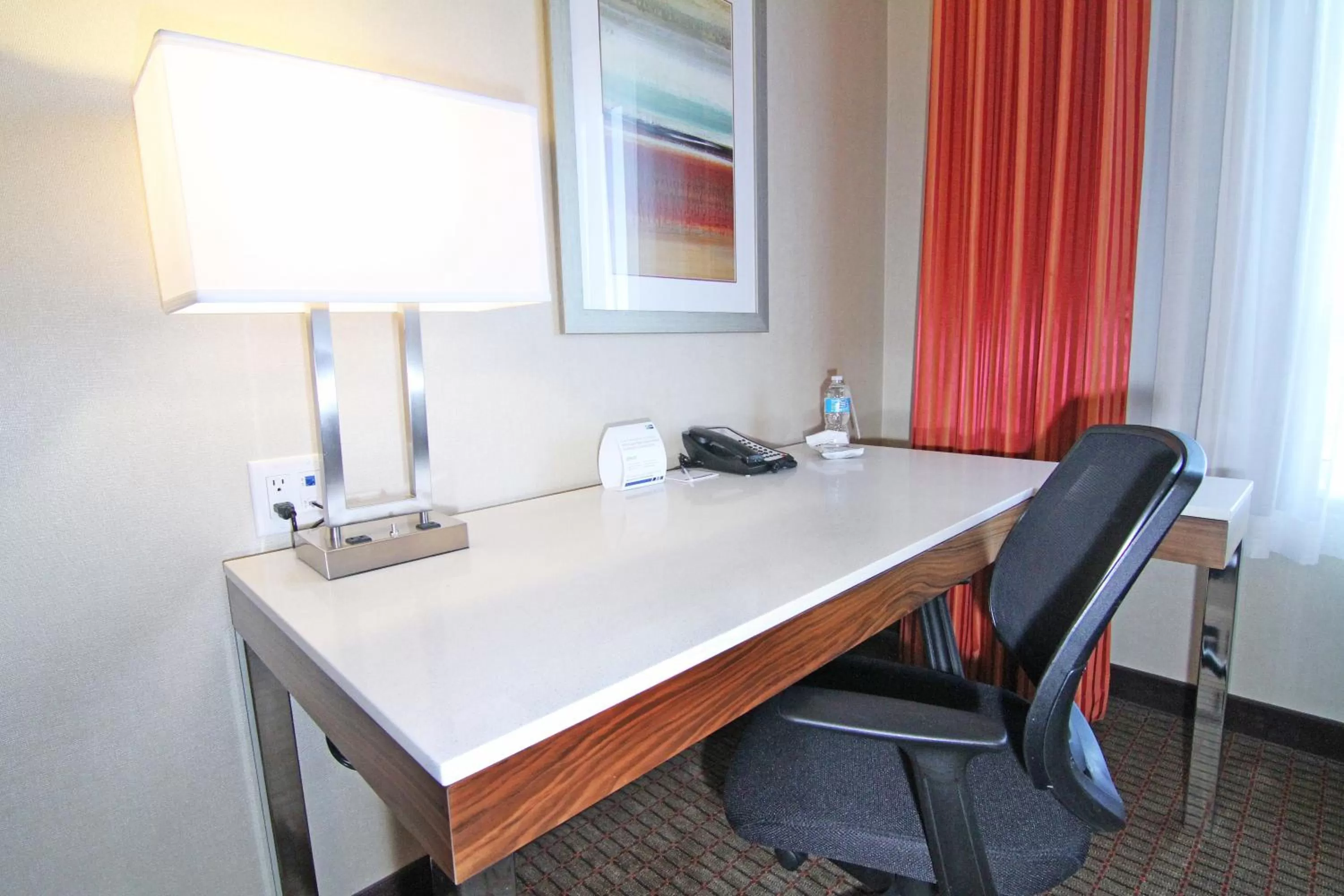Photo of the whole room in Holiday Inn Express and Suites Calgary University by IHG