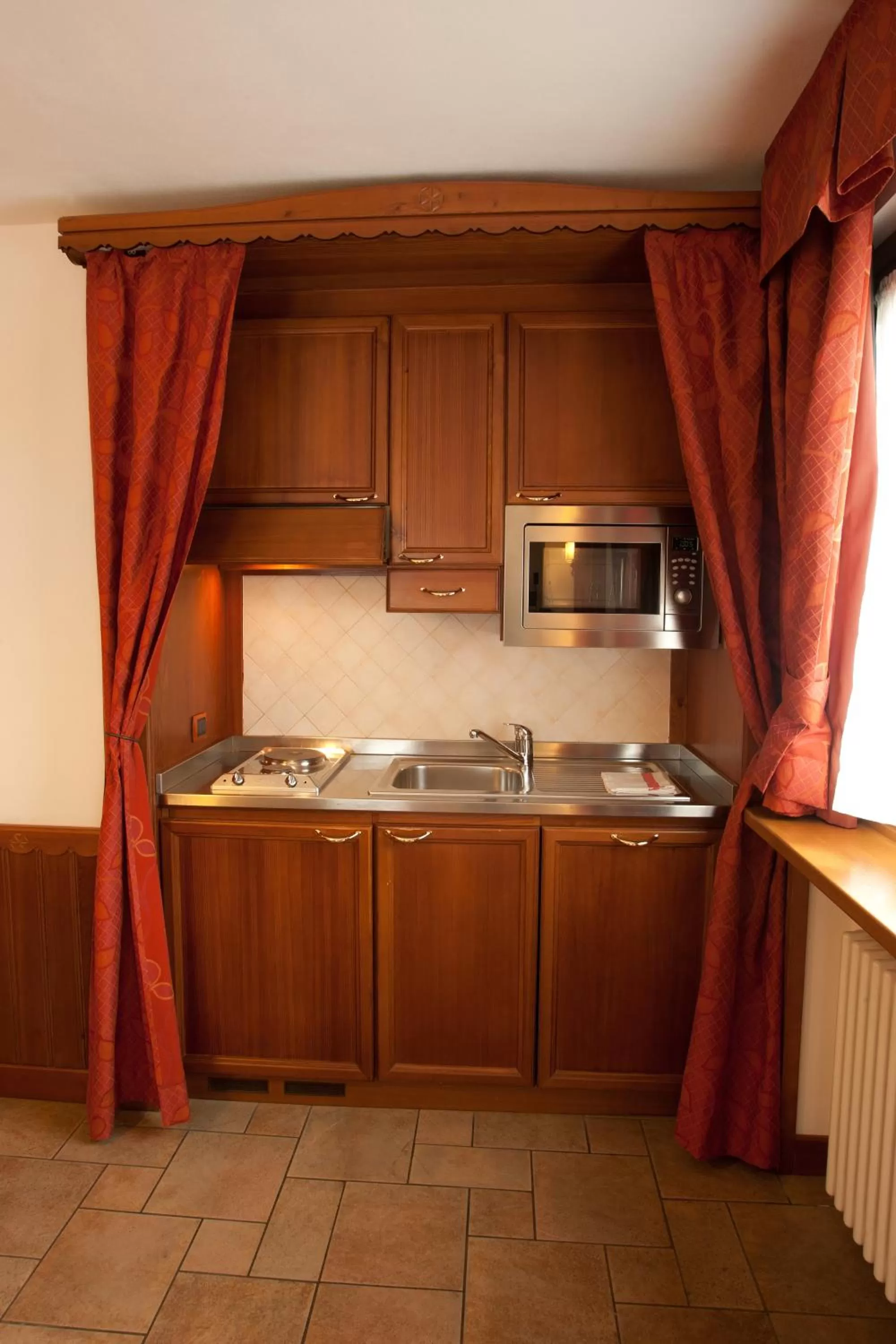 Kitchen or kitchenette in Residence Le Grand Chalet