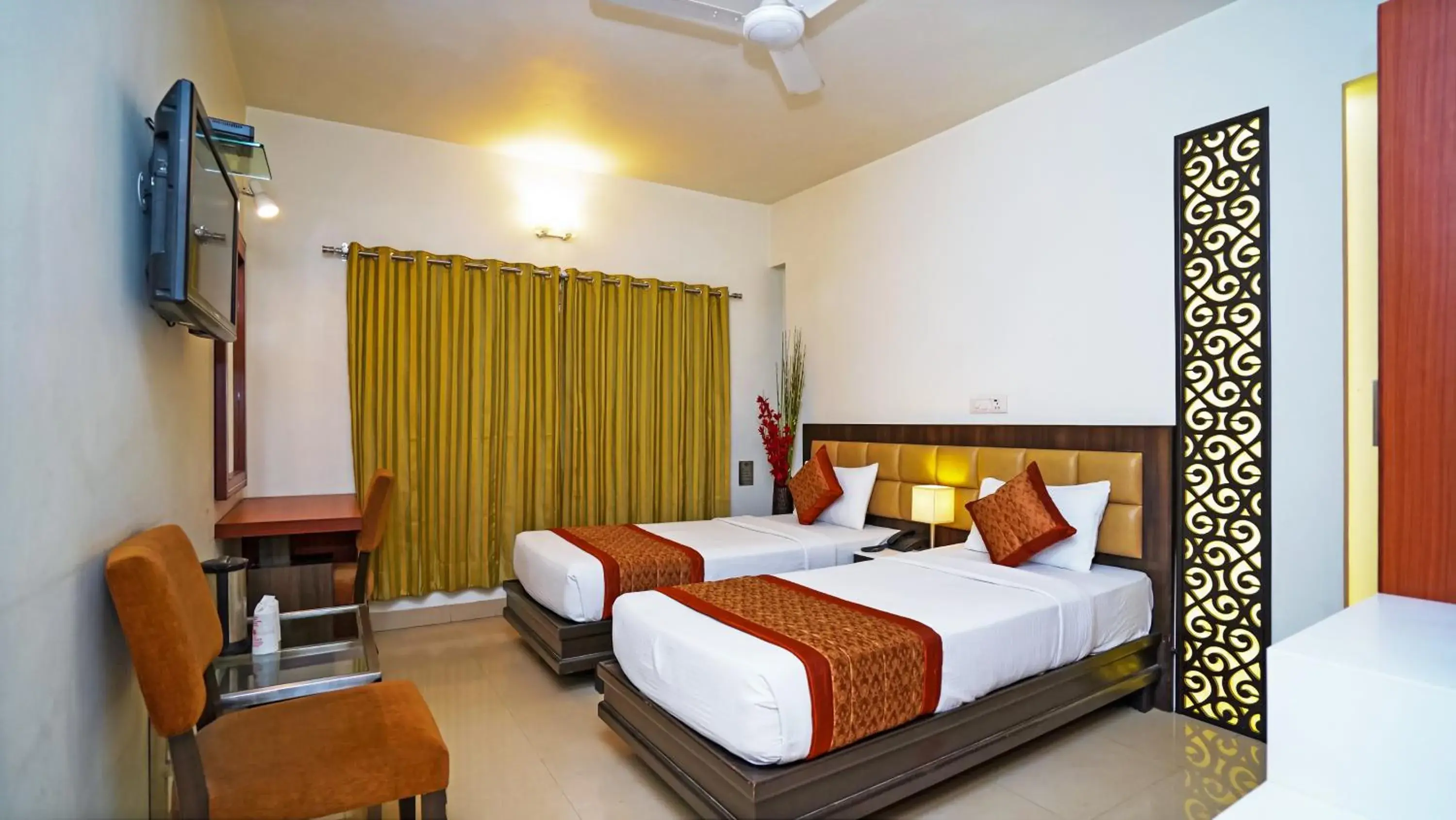 Photo of the whole room, Bed in Hotel Pooja Palace