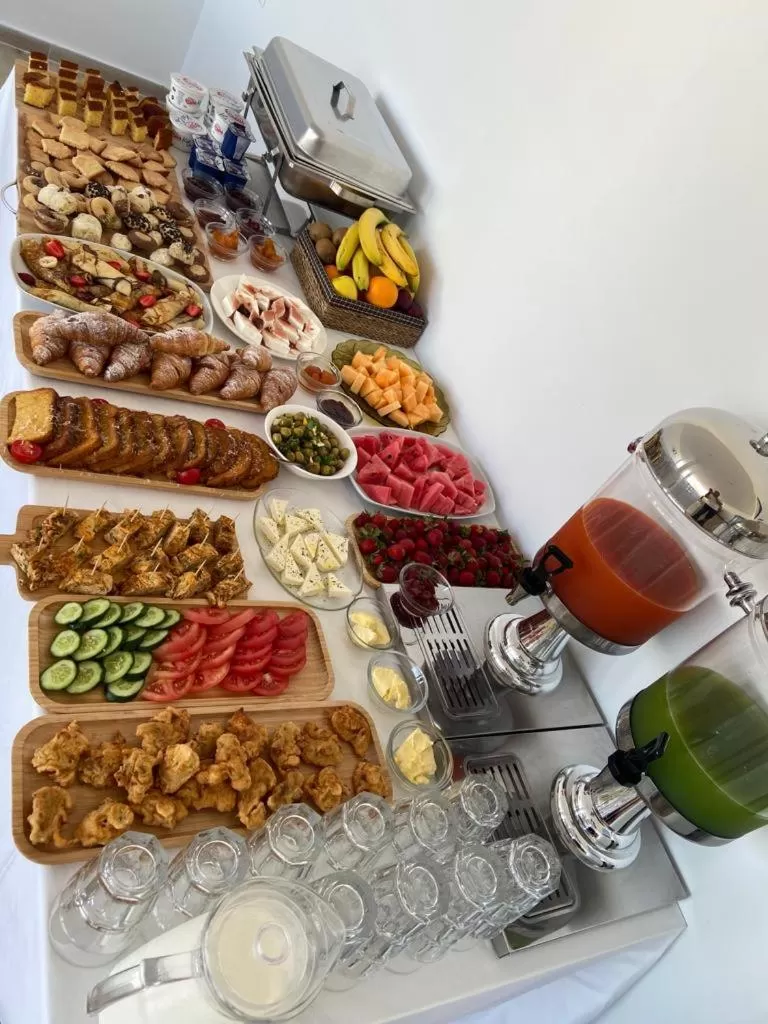 Food and drinks in Otto Hotel