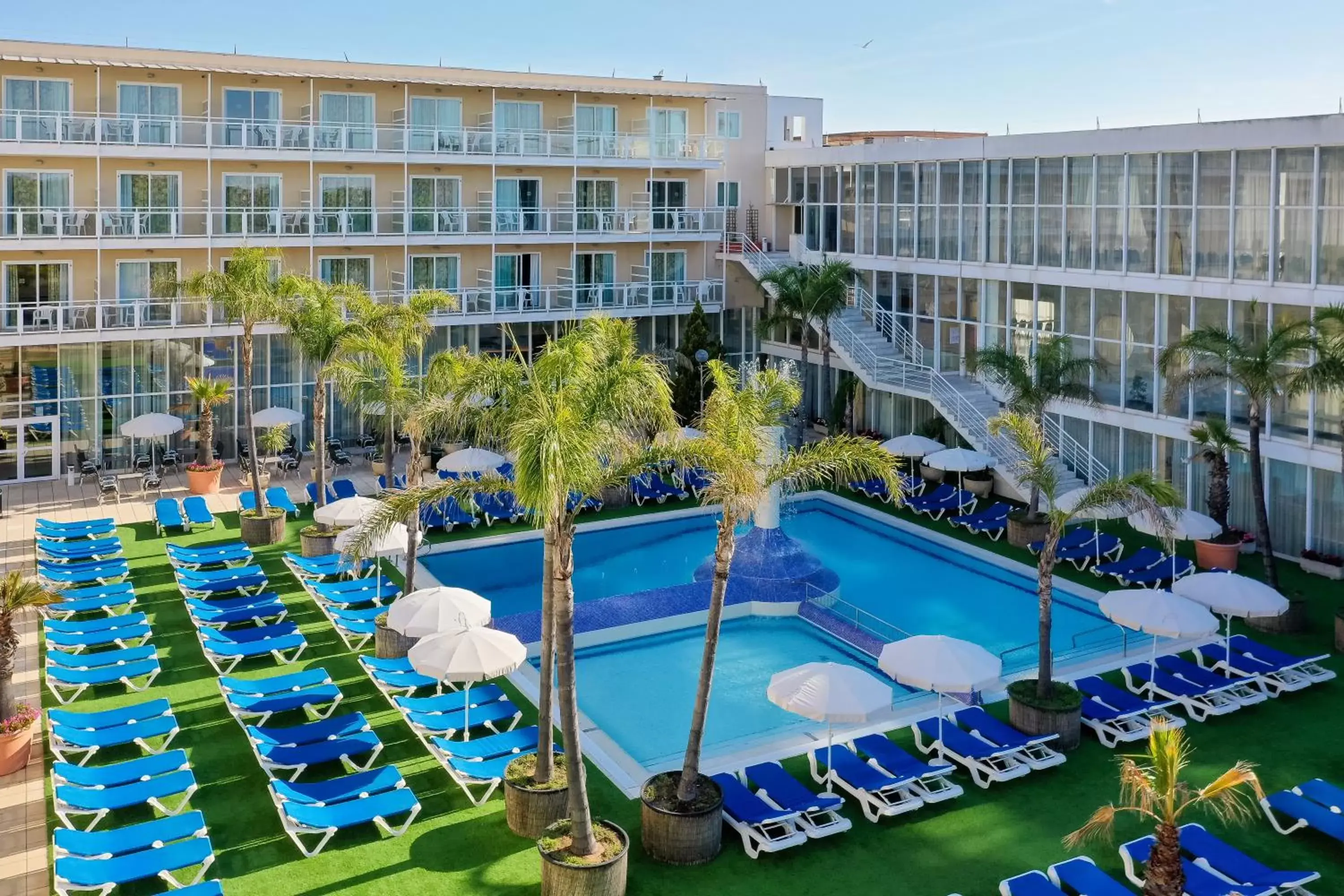 Property building, Pool View in htop Platja Park #htopFun