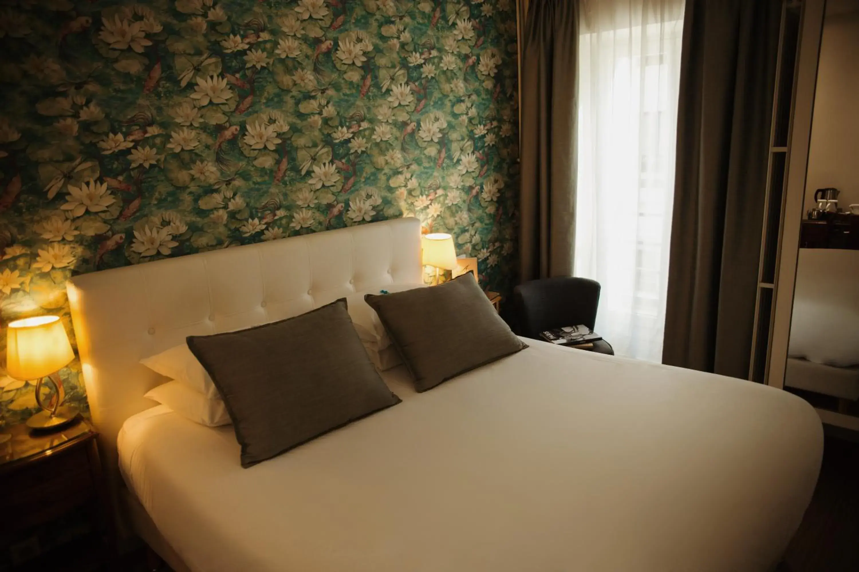 Photo of the whole room, Bed in Arcadie Montparnasse