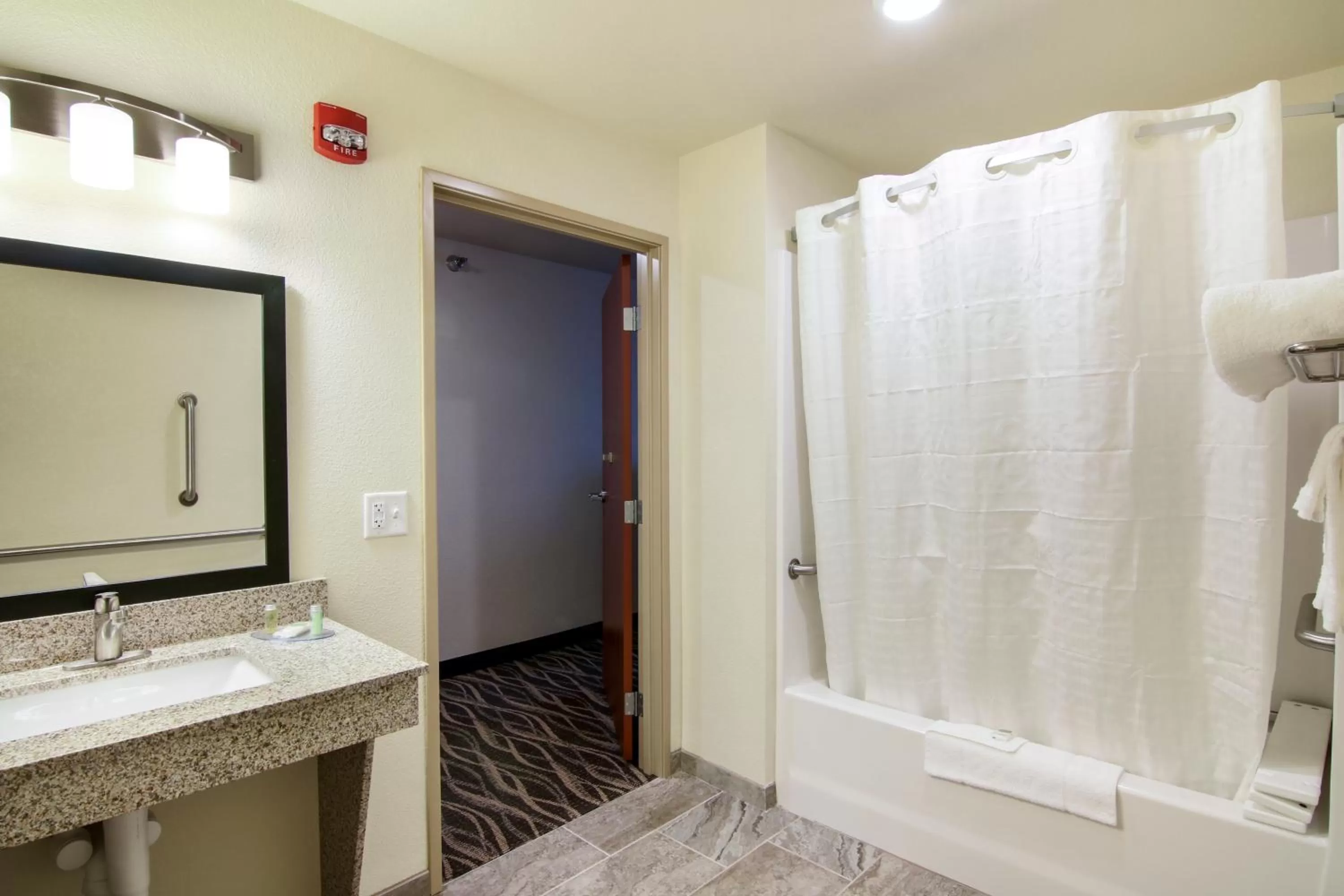 Shower in Cobblestone Inn & Suites - Menomonie/UW-Stout