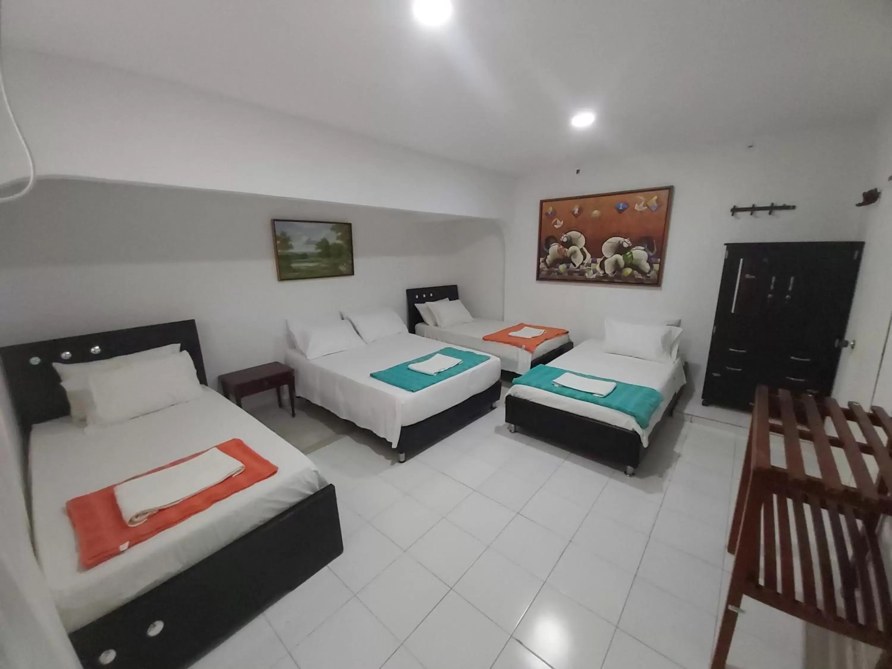 Classic Quadruple Room in Eco-Hotel Villa Elina Classic Quadruple Room in Eco-Hotel Villa Elina
