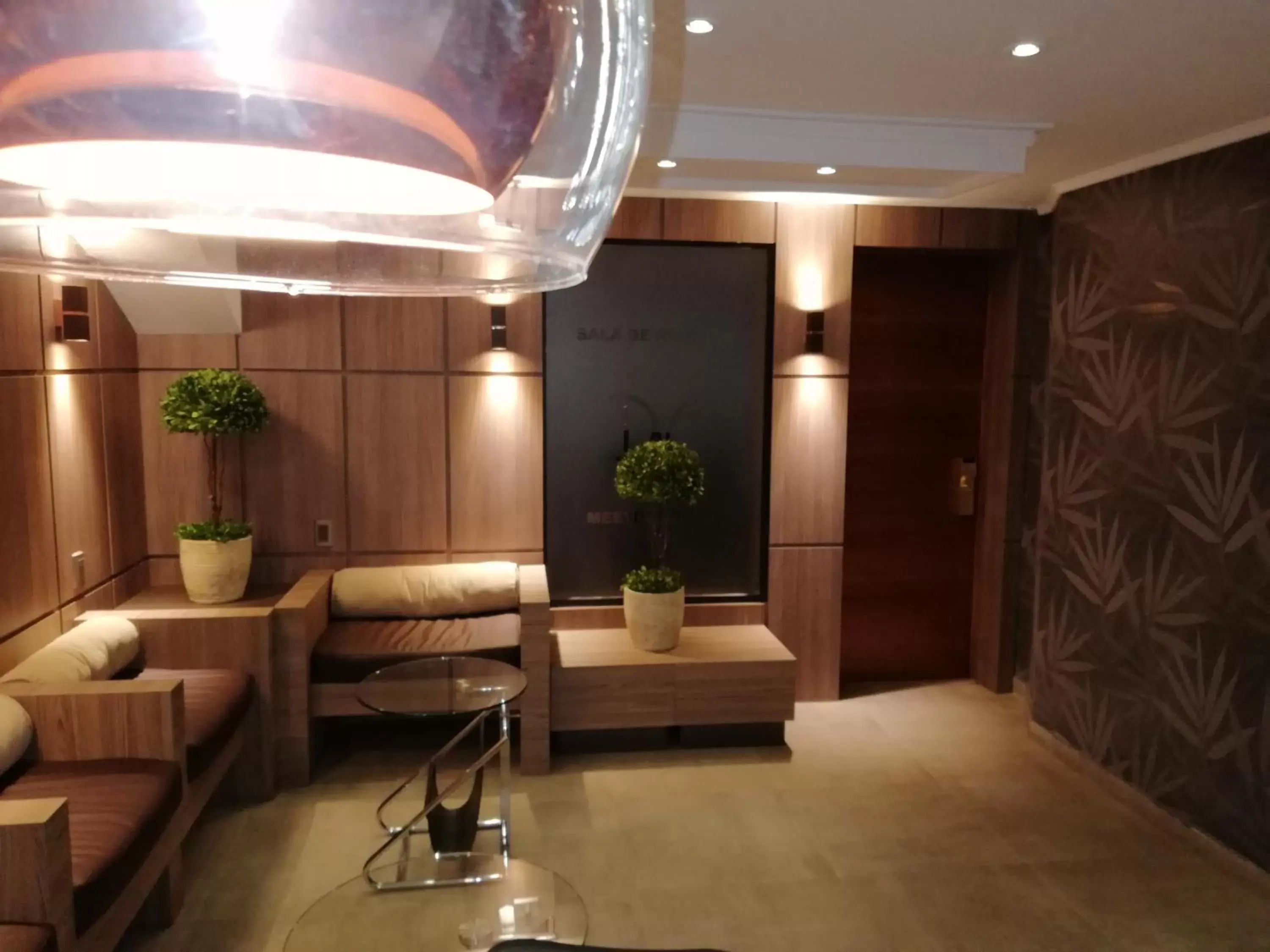 Business facilities, Lobby/Reception in Hotel Diego de Velazquez