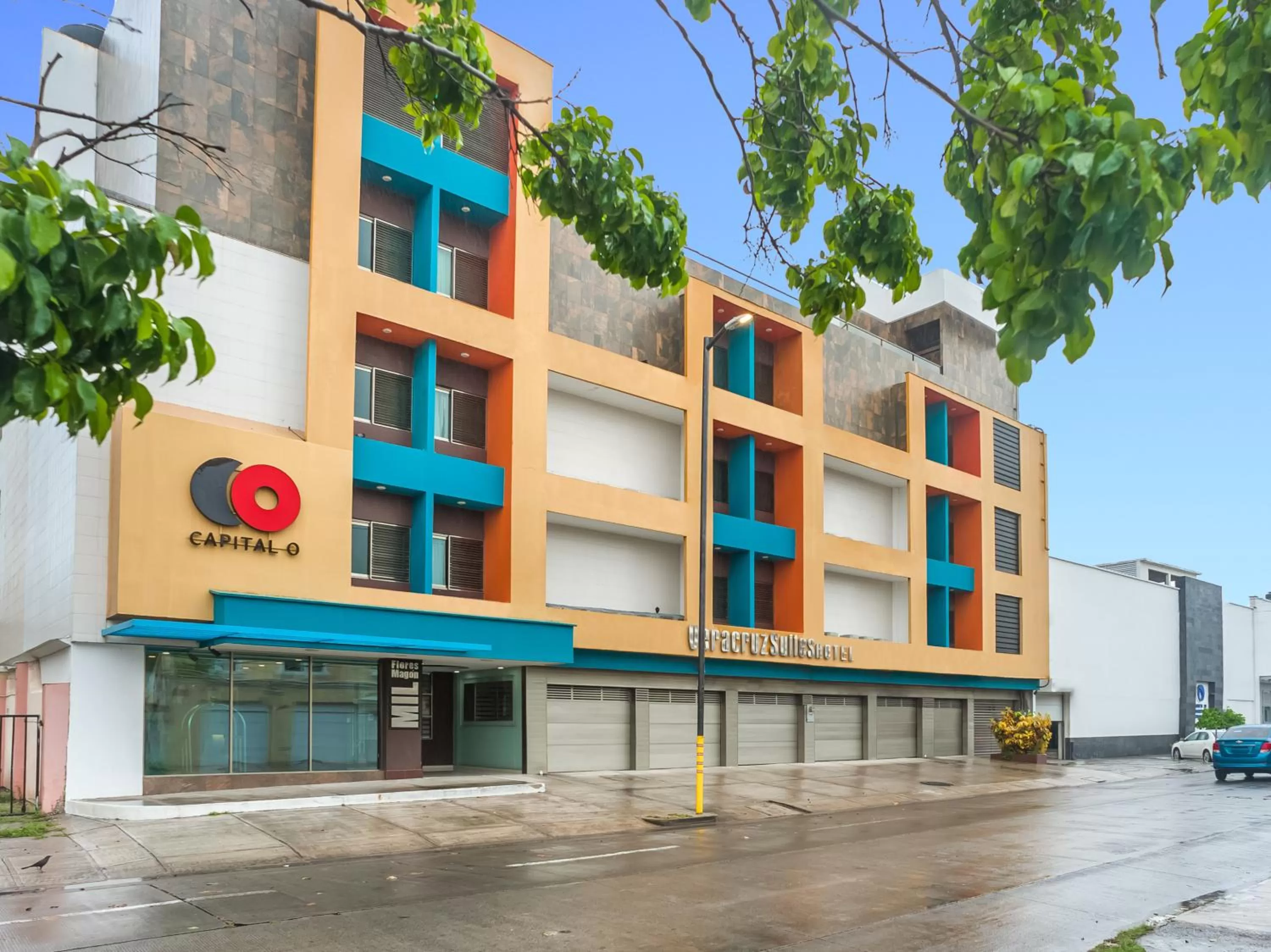 Property building in Veracruz Suites Hotel