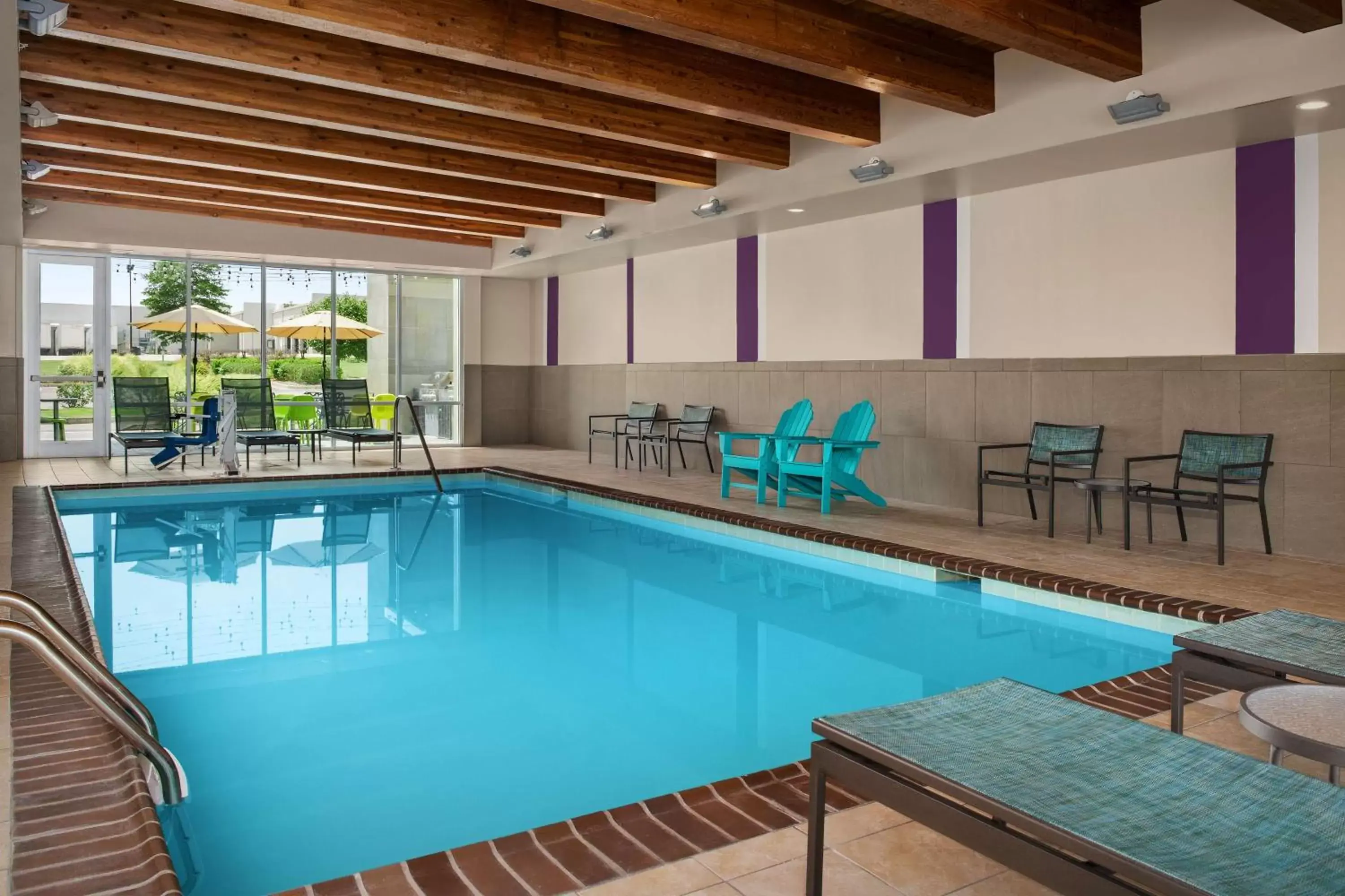 Pool view, Swimming Pool in Home2 Suites by Hilton - Memphis/Southaven
