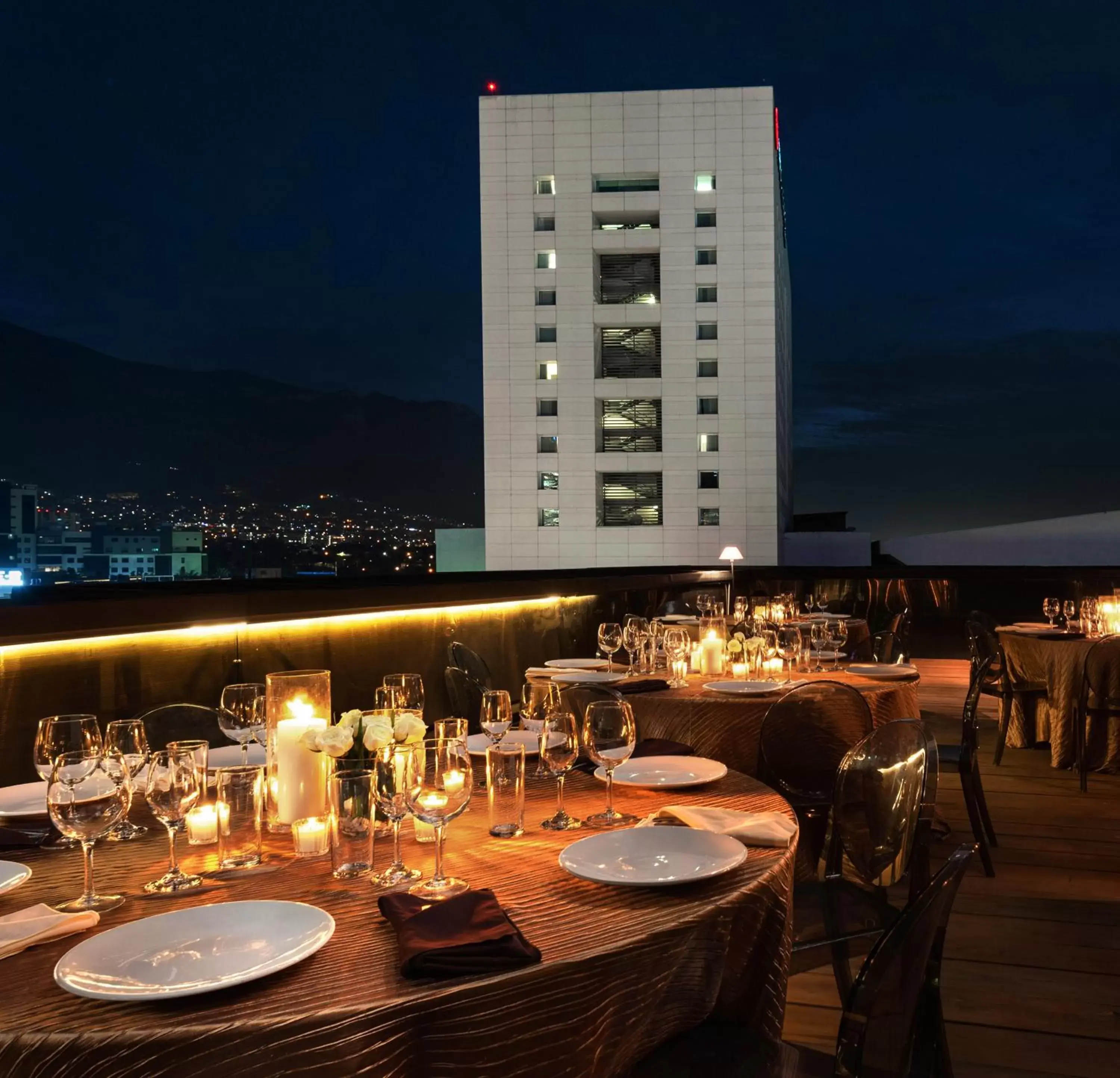 Restaurant/Places to Eat in Autentico Monterrey