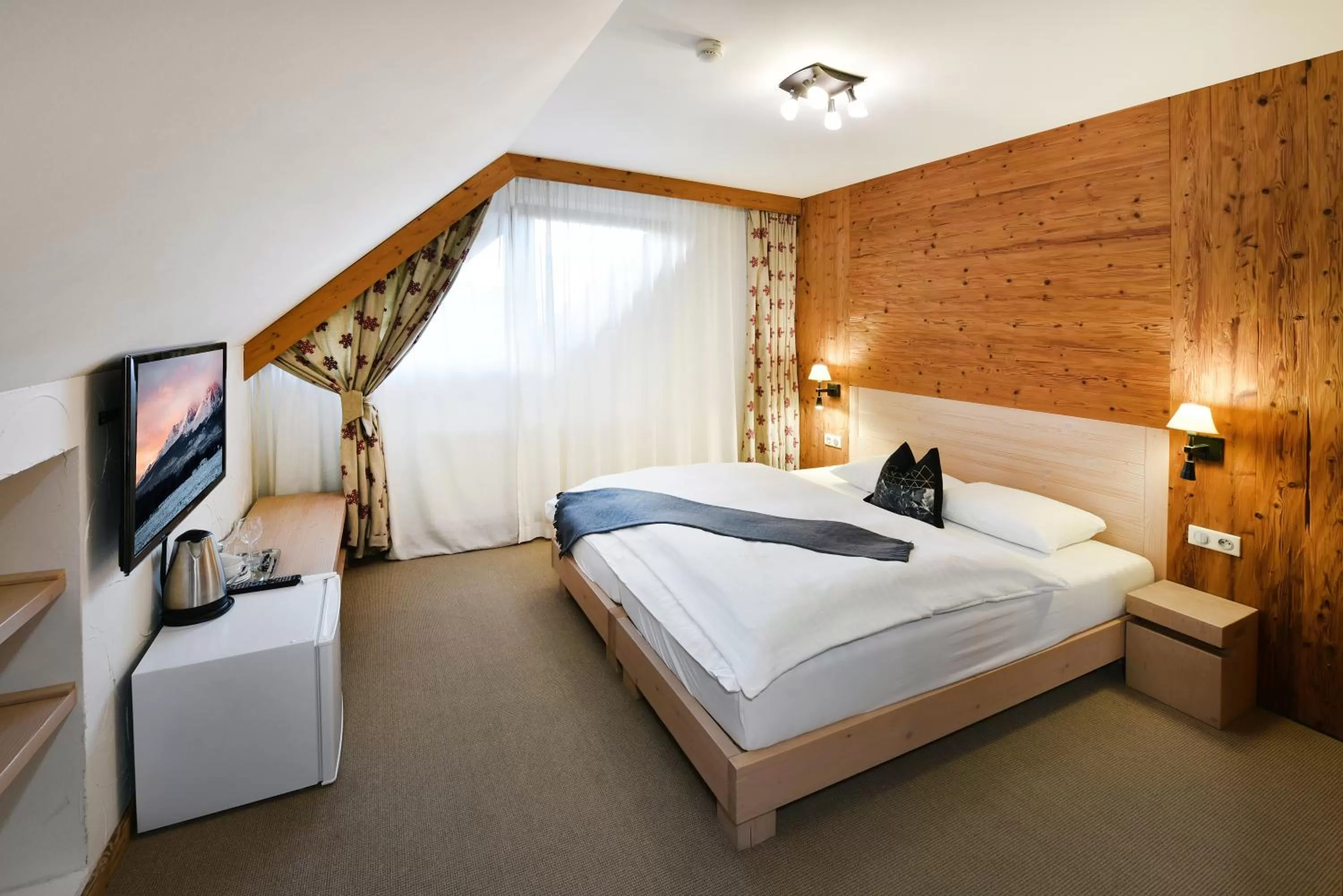 Photo of the whole room, Bed in APLEND Hotel Kukučka