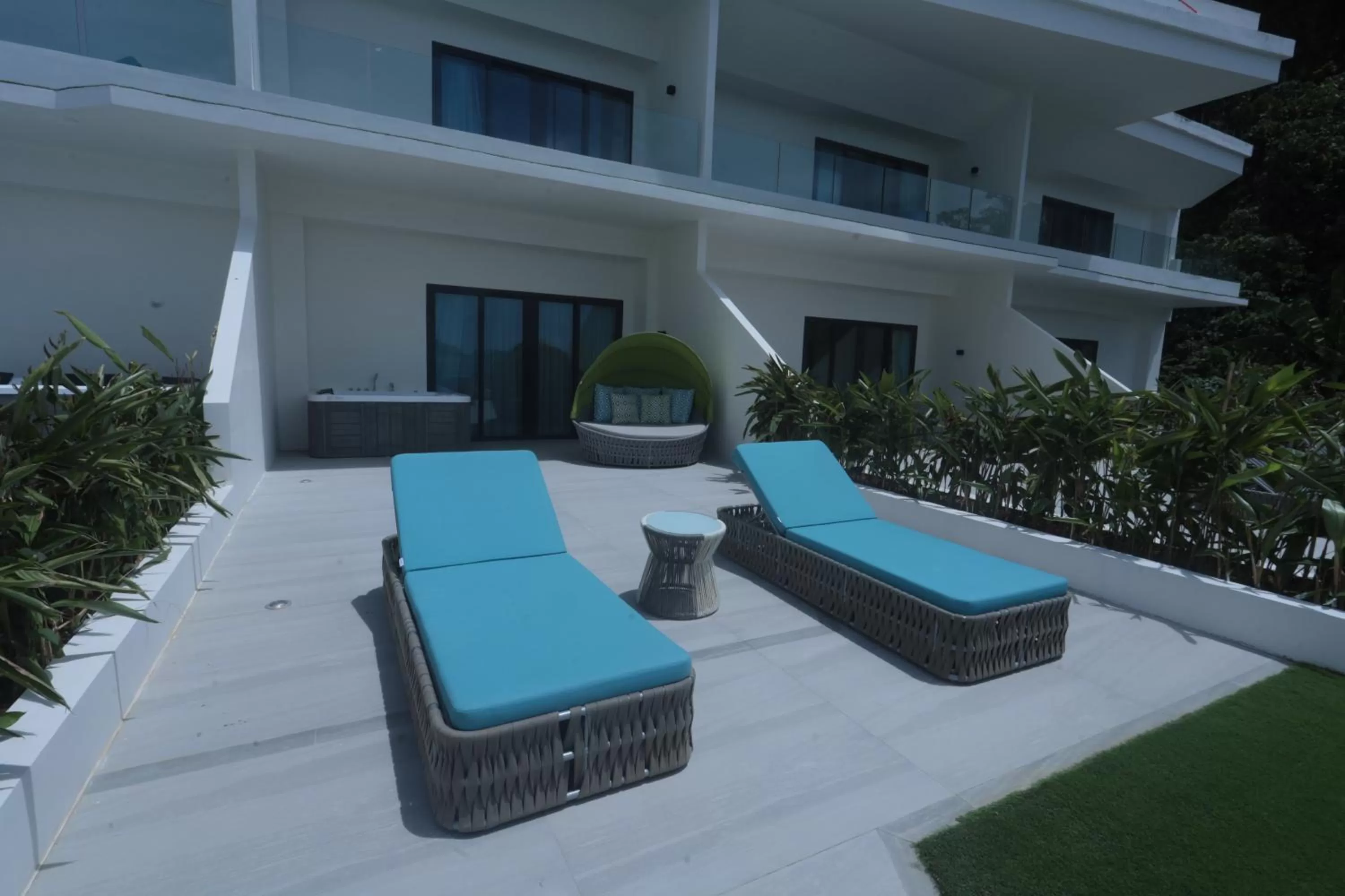 sunbed in Lime Resort El Nido