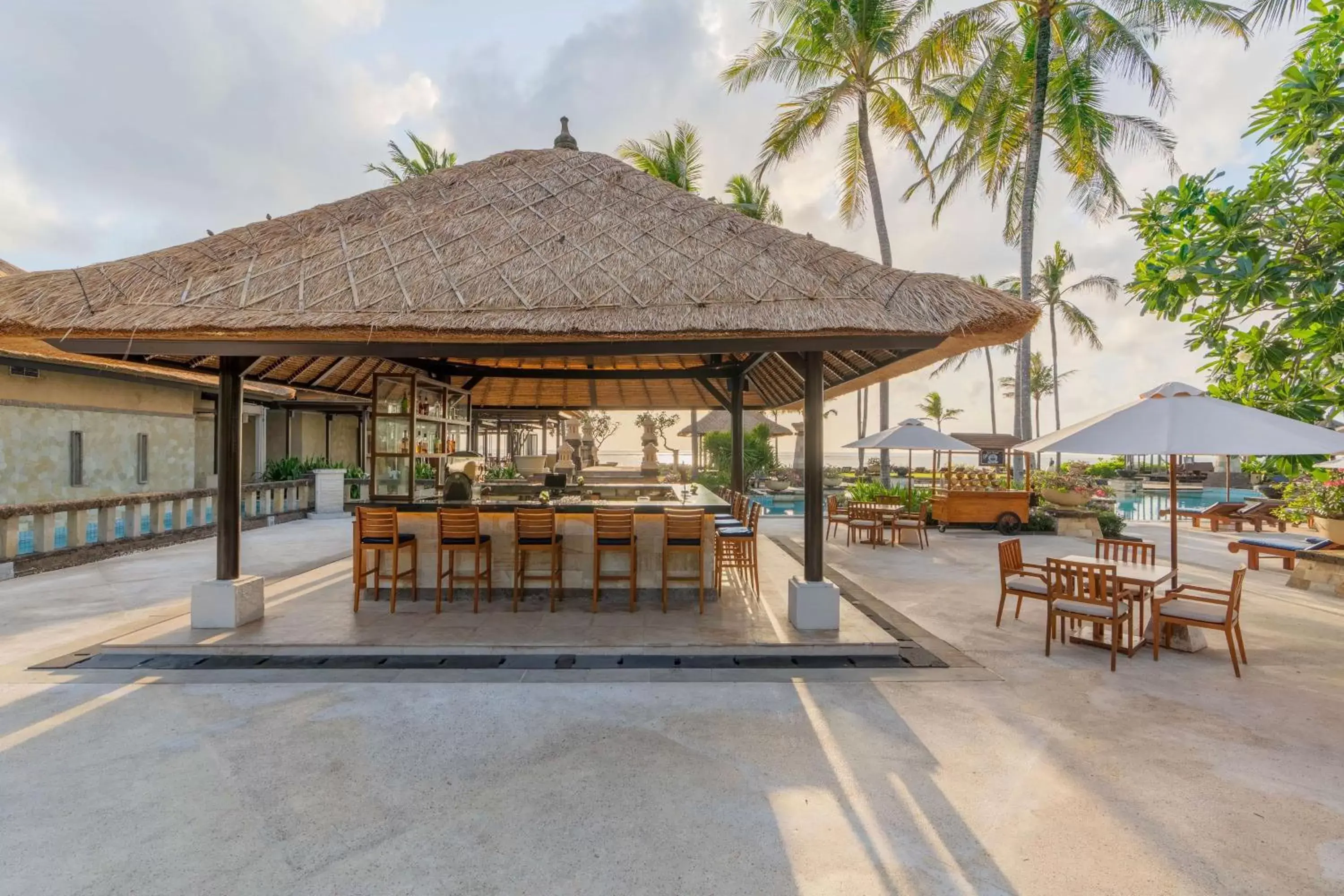 Lounge or bar, Restaurant/Places to Eat in Conrad Bali
