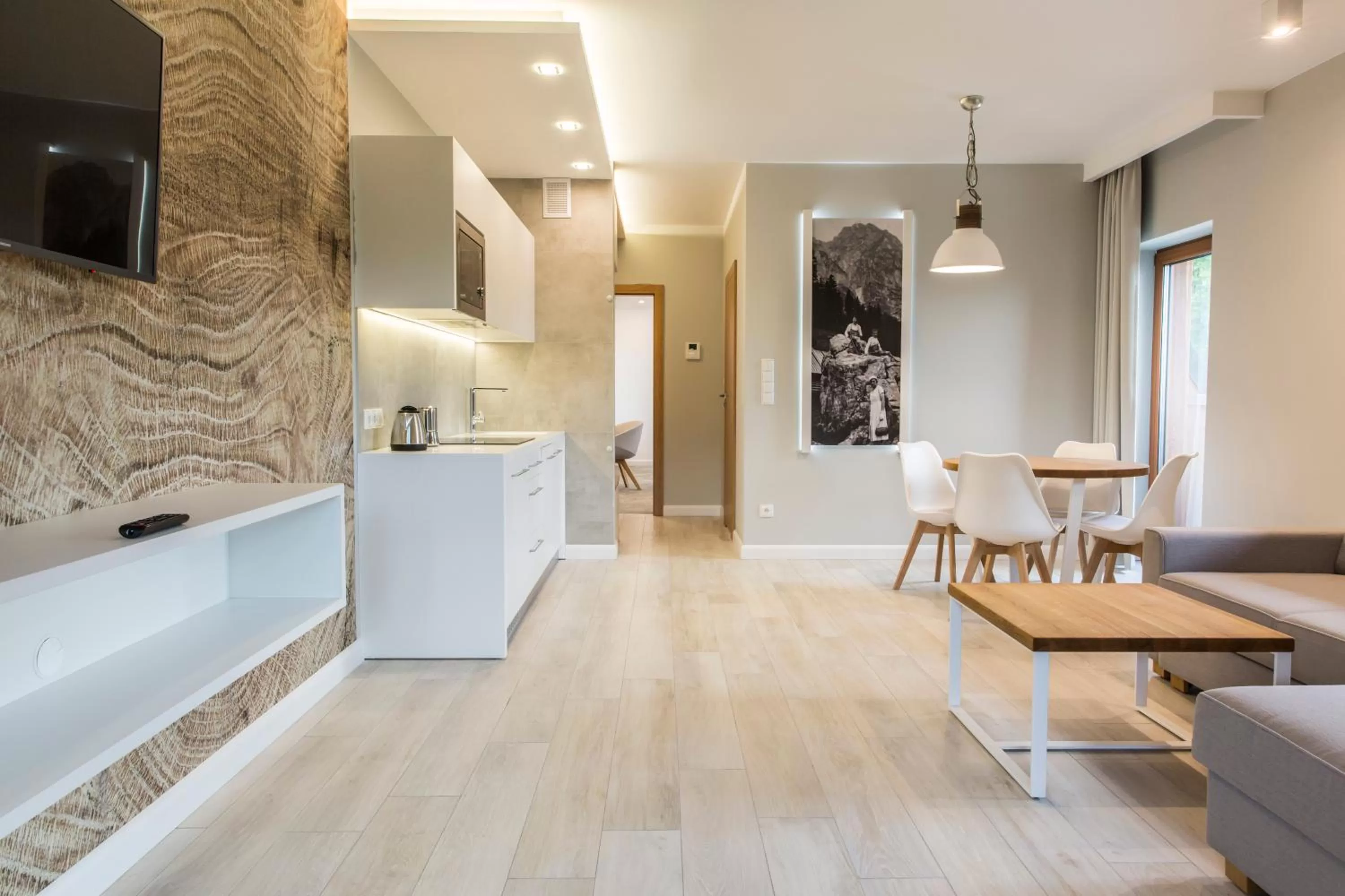 TV and multimedia in Royal Hill Residence