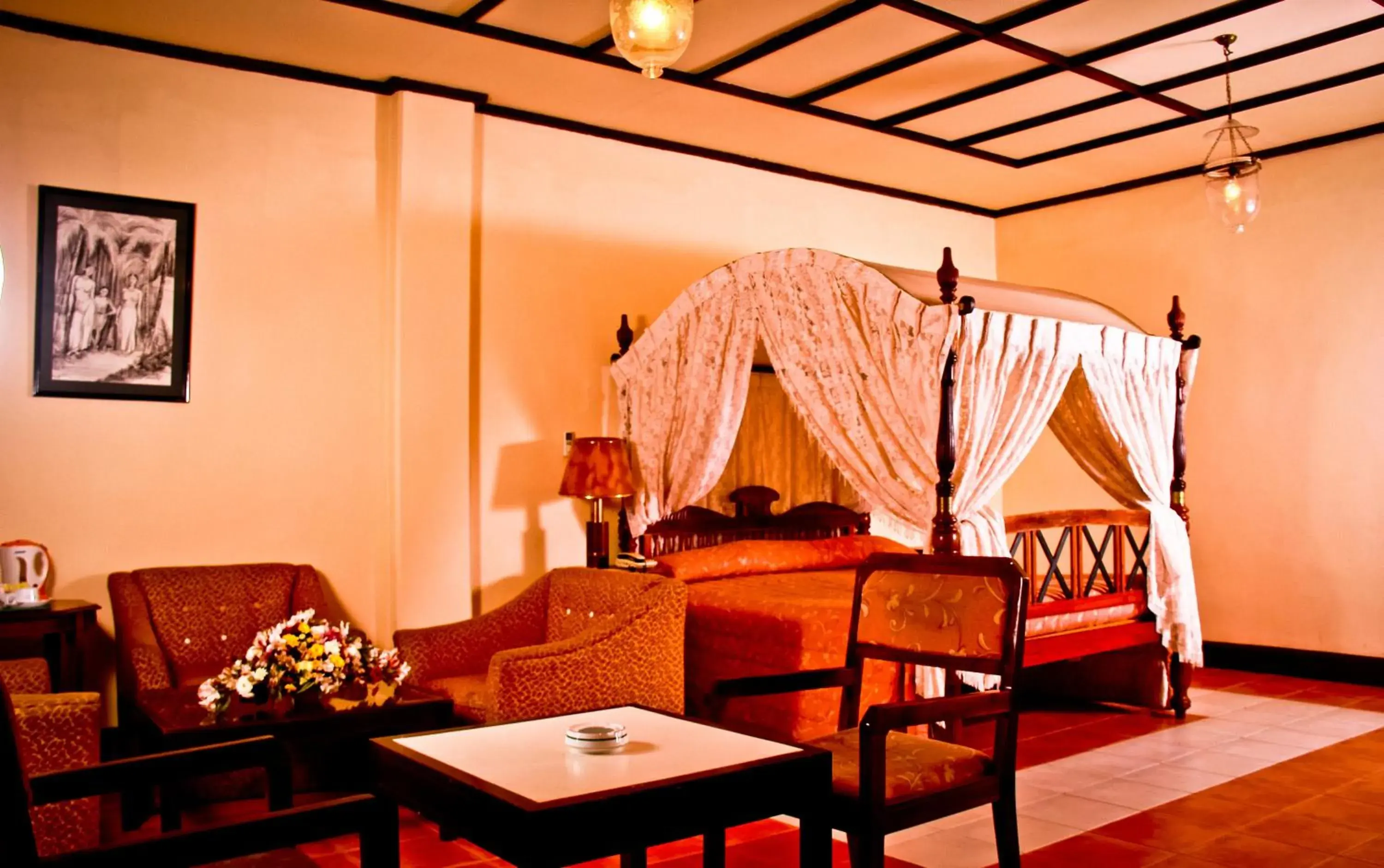 Photo of the whole room, Seating Area in Grand Oriental Hotel