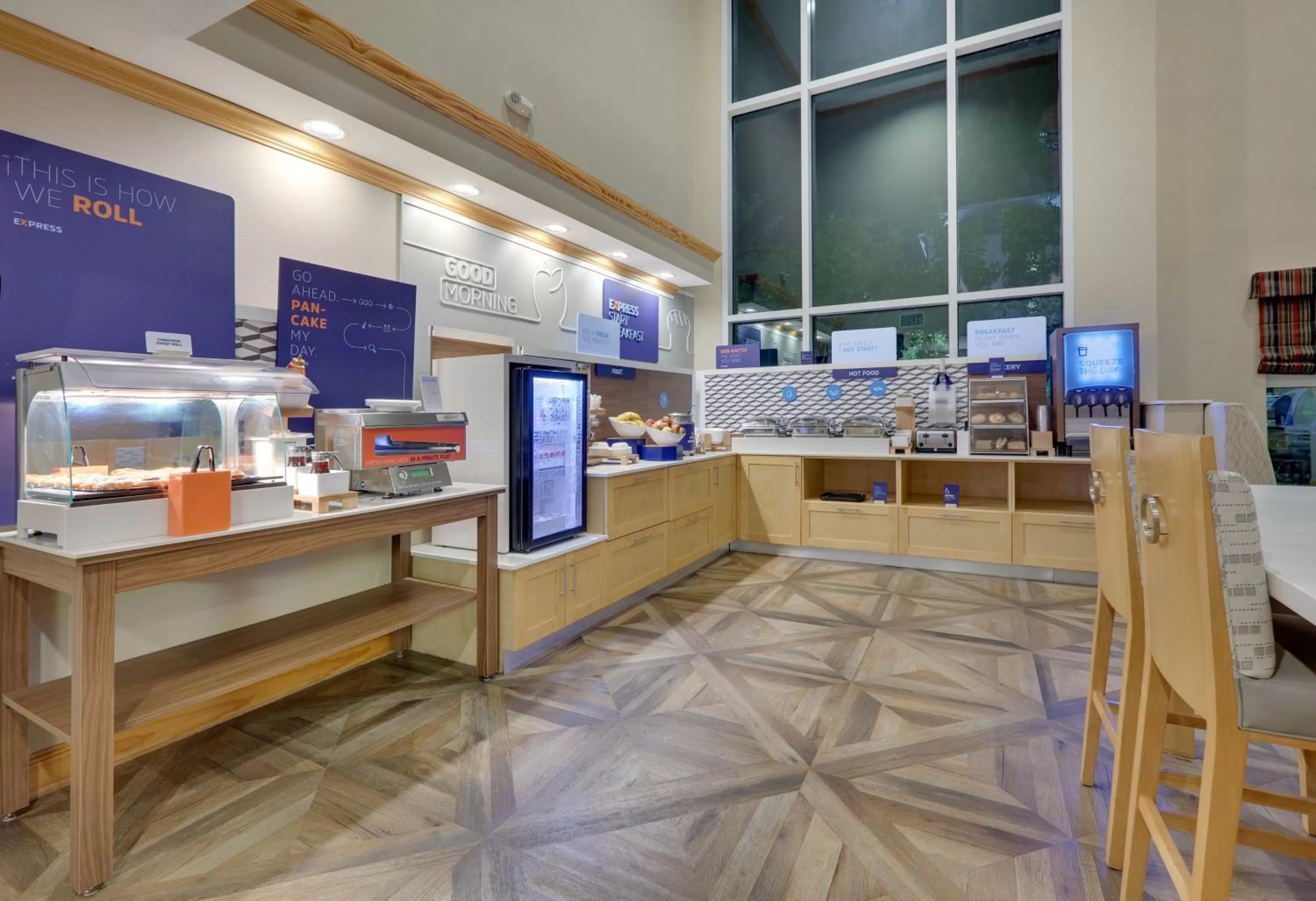 Breakfast in Holiday Inn Express & Suites San Antonio - Brooks City Base by IHG