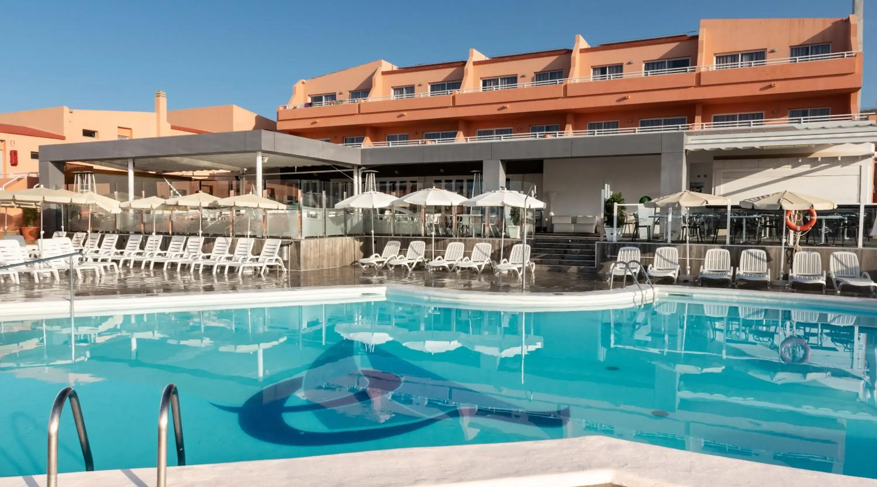 Swimming pool in Marina Elite Swimming pool in Marina Elite