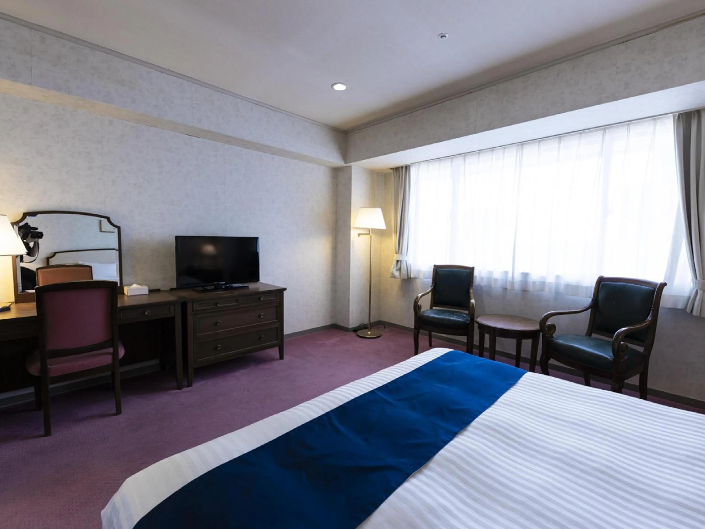 Photo of the whole room, Bed in Ariston Hotel Kobe