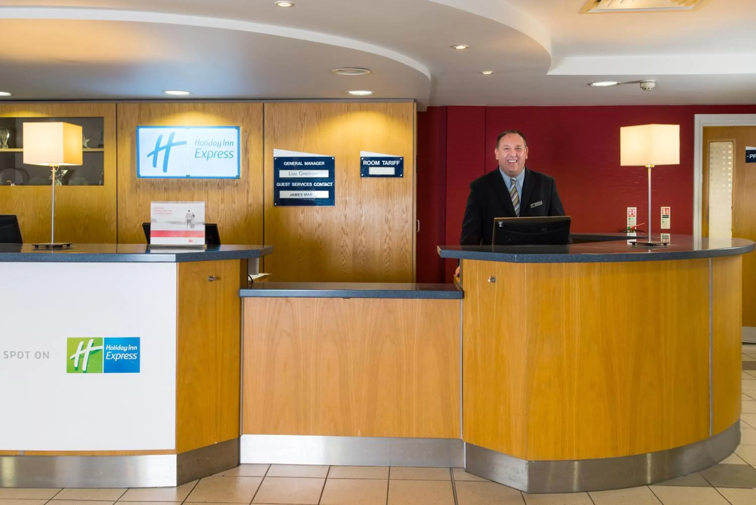 Lobby or reception, Lobby/Reception in Holiday Inn Express Swansea East, an IHG Hotel