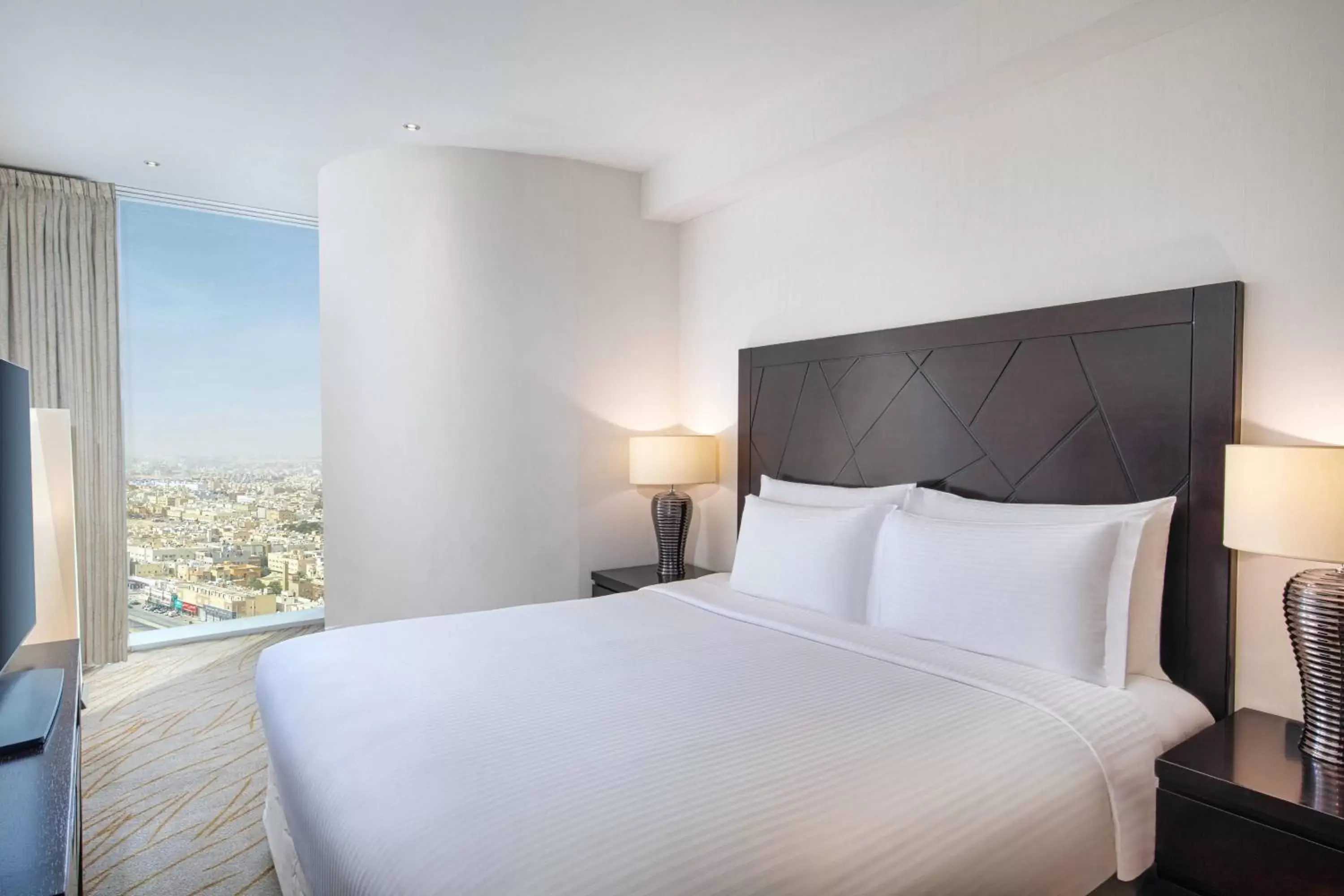 Bedroom, Bed in JW Marriott Hotel Riyadh