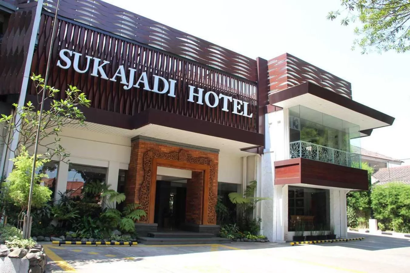 Property building in Sukajadi Hotel, Convention and Gallery