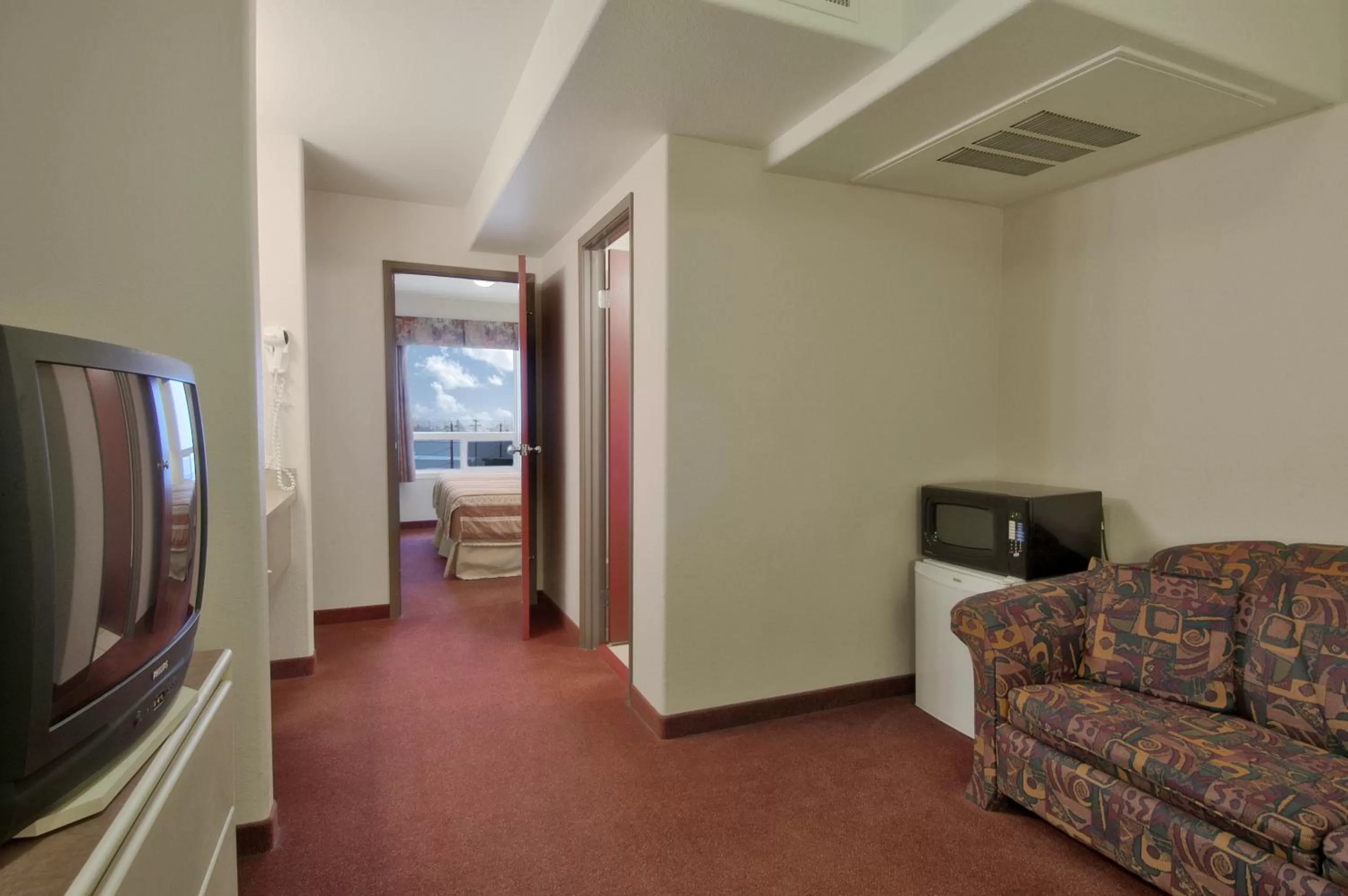 Living room in Super 8 by Wyndham Yellowknife