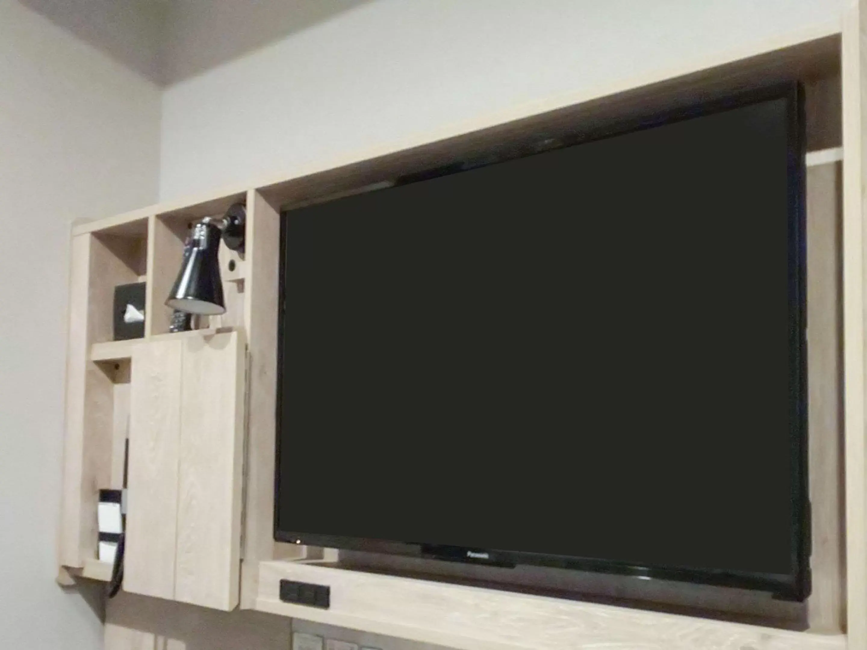 Photo of the whole room, TV/Entertainment Center in Comfort Hotel Nagoya Shinkansenguchi