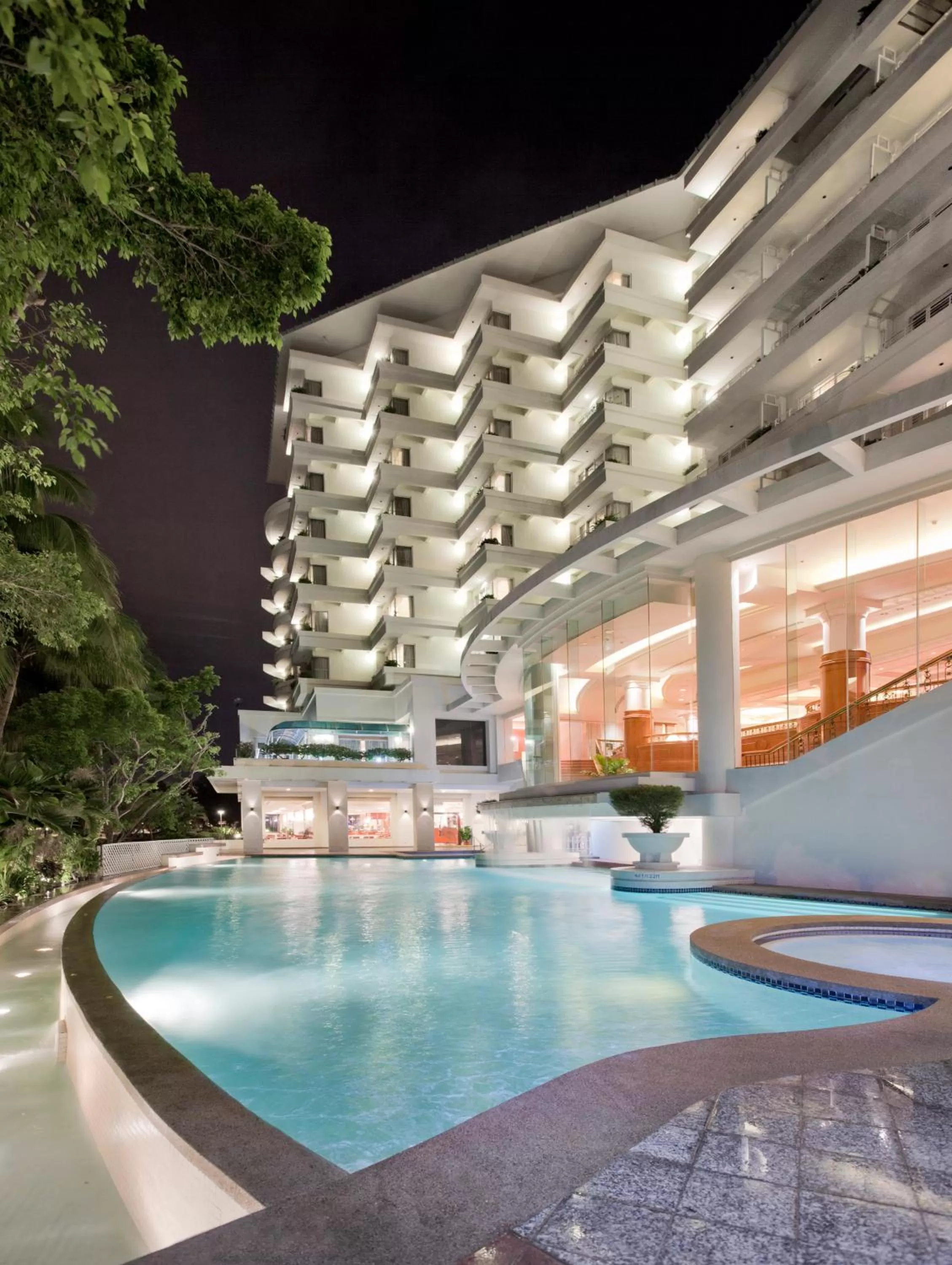 Swimming pool in Dorsett Grand Labuan