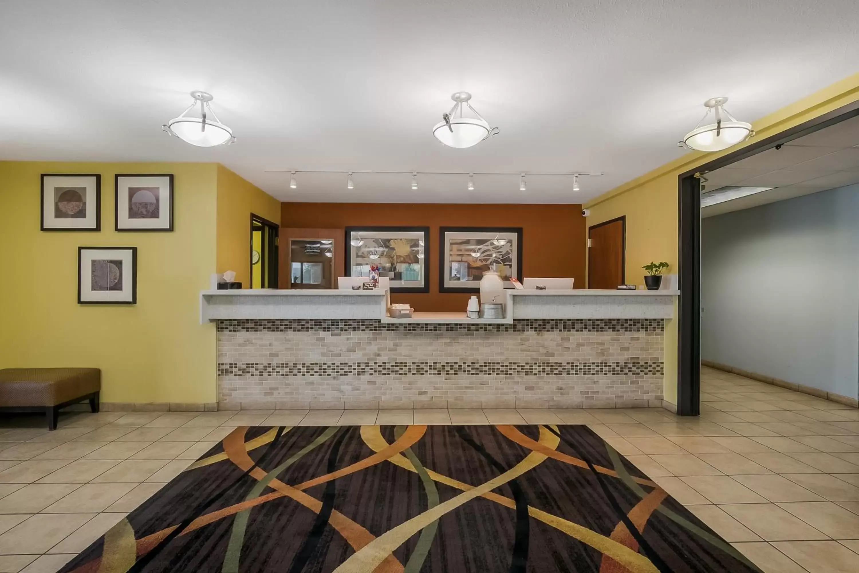 Lobby or reception, Lobby/Reception in Americas Best Value Sandman Inn