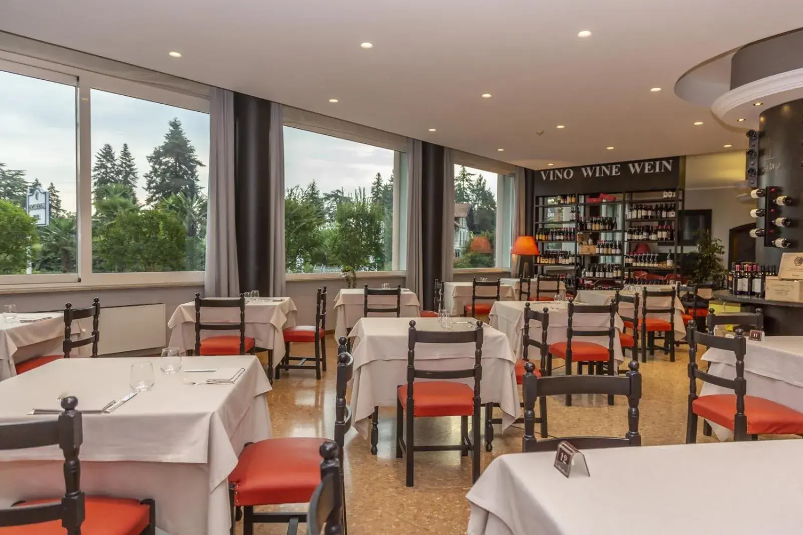 Restaurant/Places to Eat in Hotel Della Torre