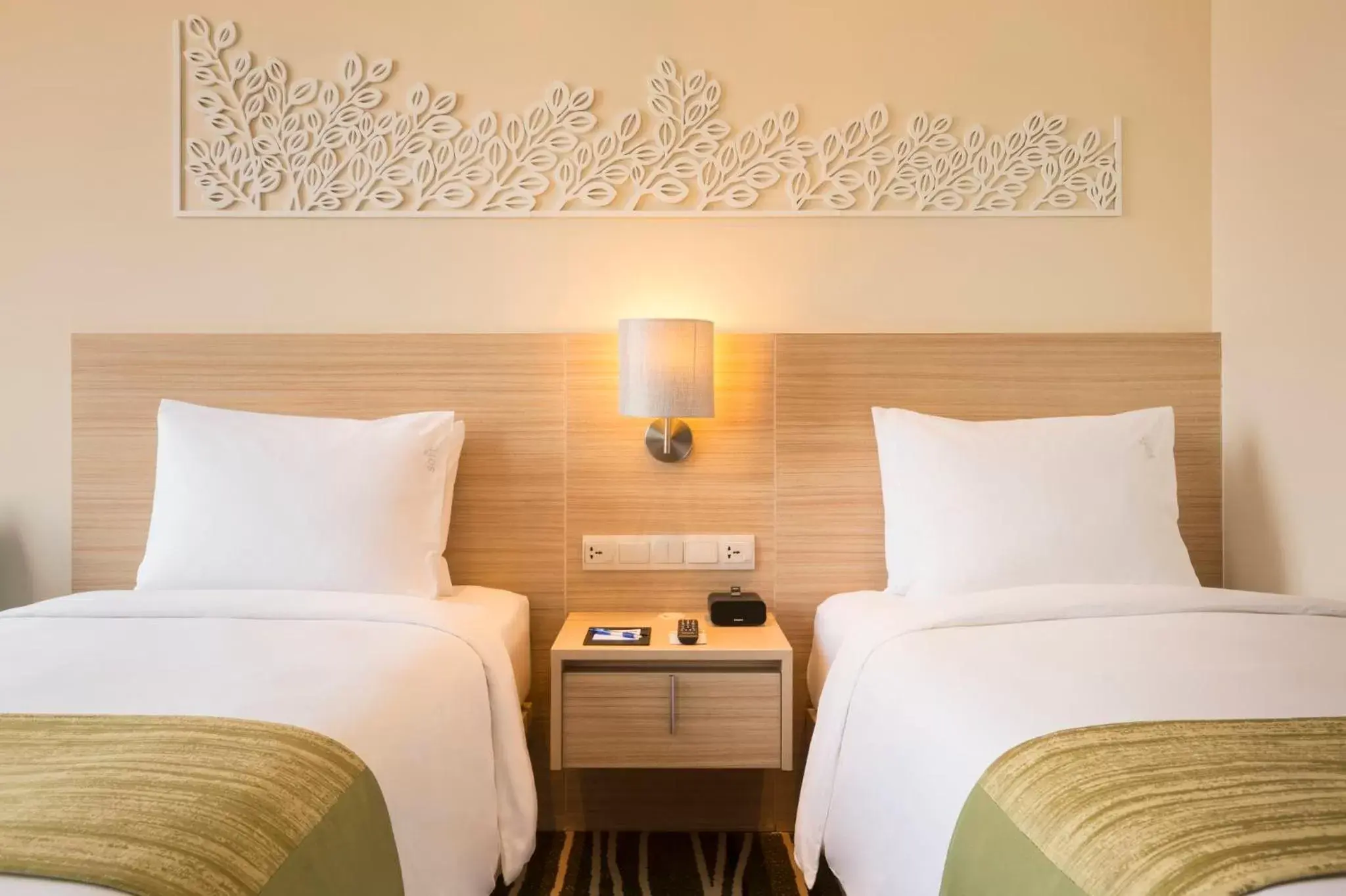 Photo of the whole room, Bed in Holiday Inn Express Semarang Simpang Lima, an IHG Hotel