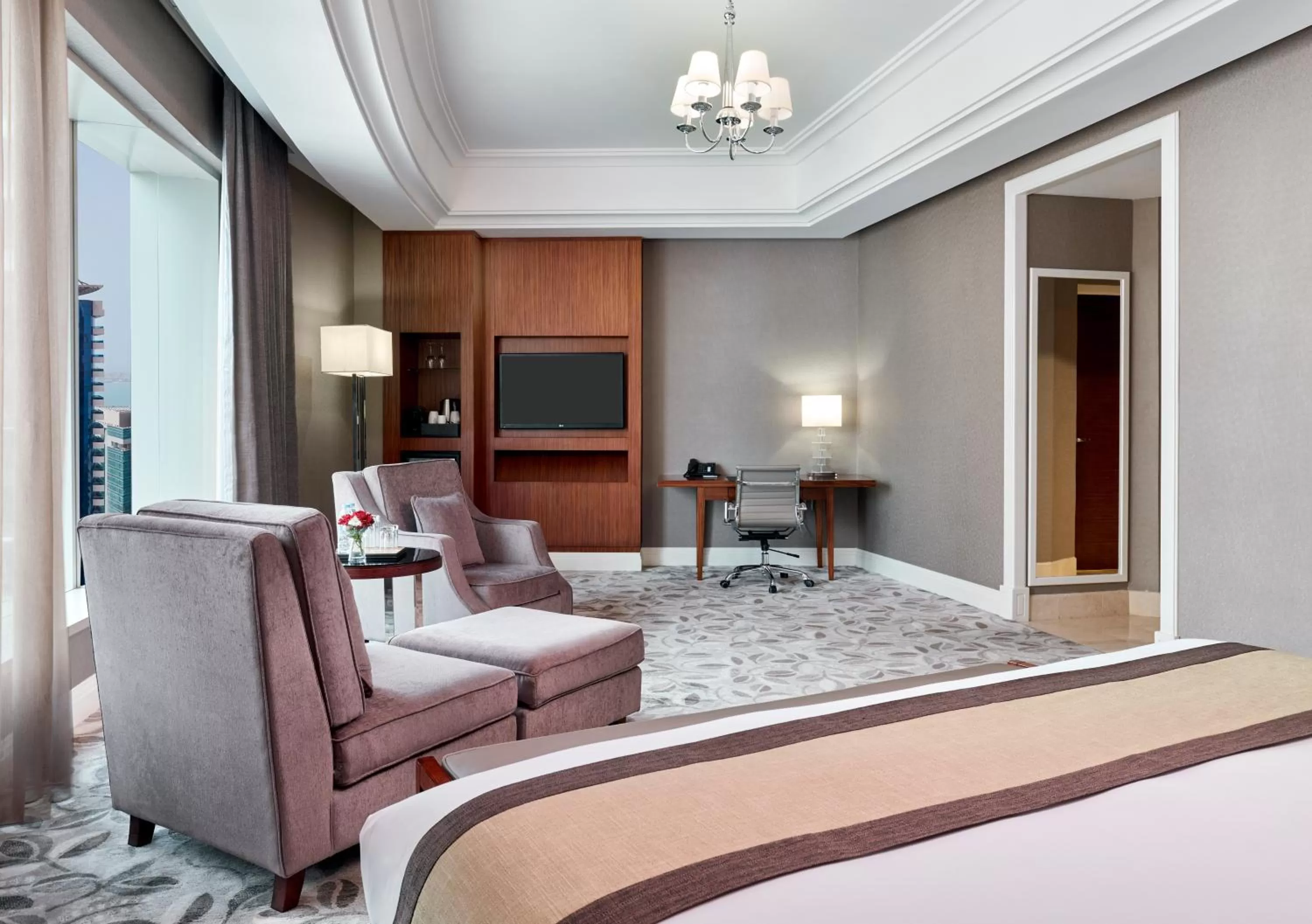 City view, Bed in Best Plaza West Bay Hotel