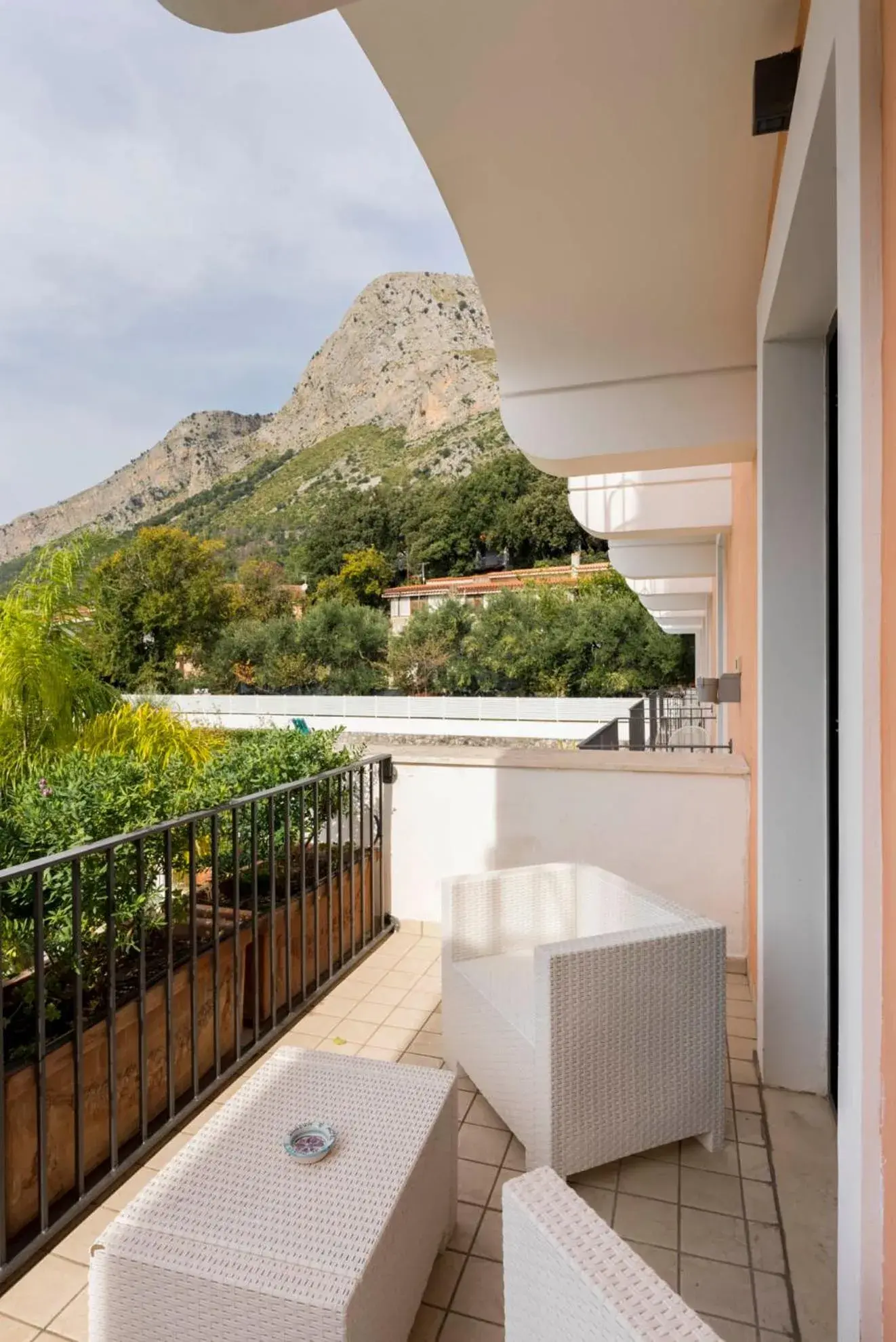 Pool view, Balcony/Terrace in Hotel Murmann