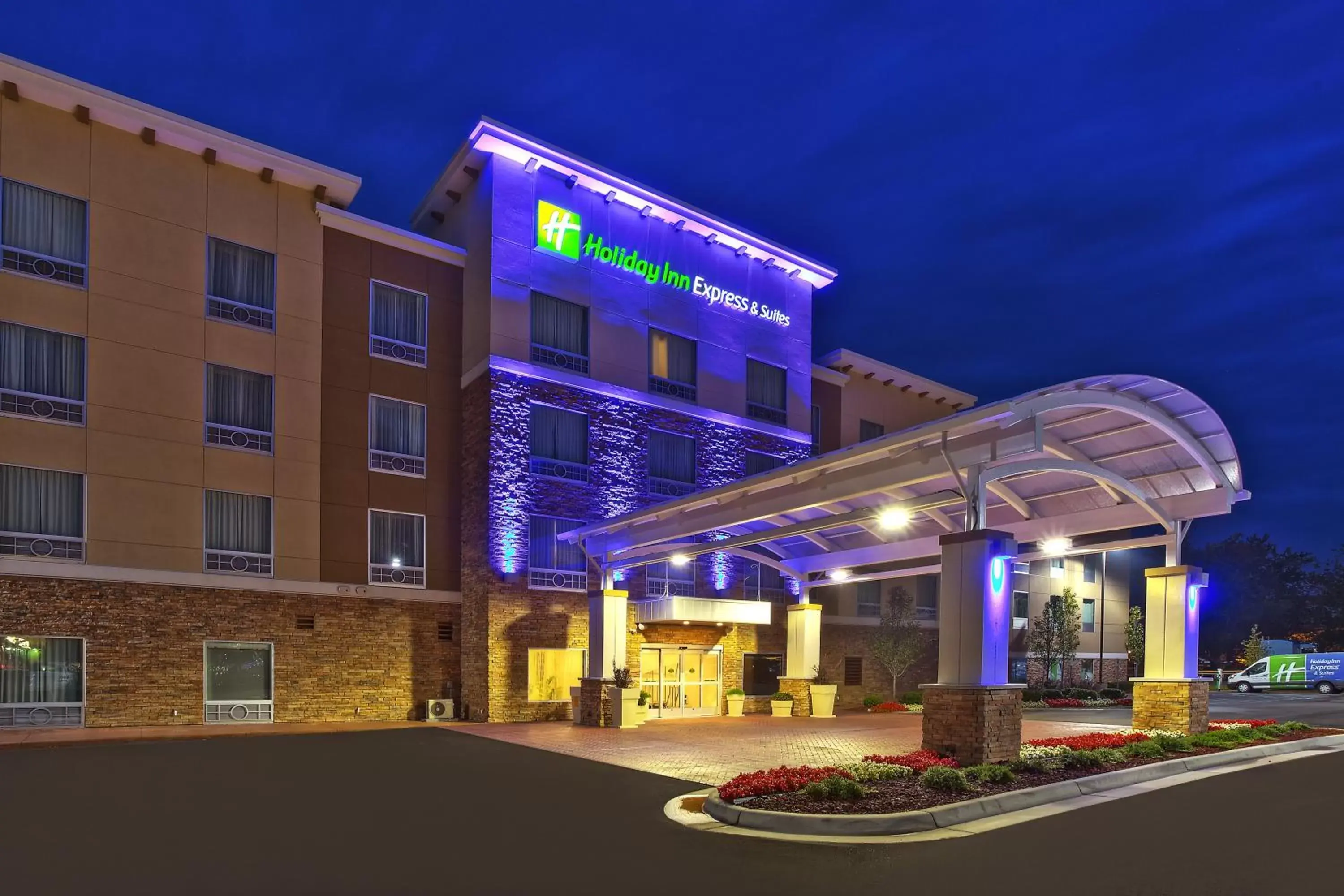 Property Building in Holiday Inn Express Hotel & Suites Ann Arbor West, an IHG Hotel