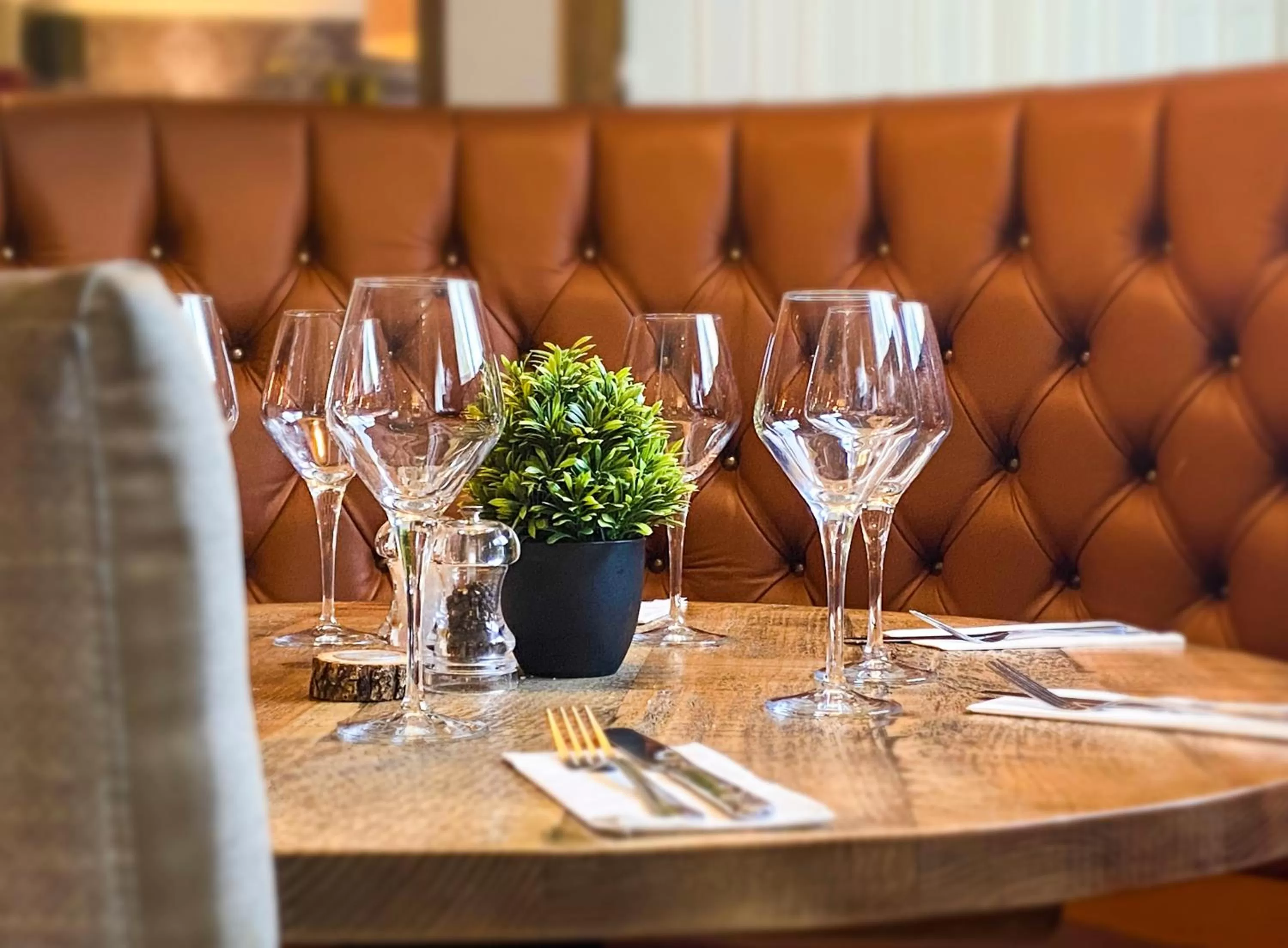 Restaurant/places to eat in The Beeches, Ashby-de-la-Zouch