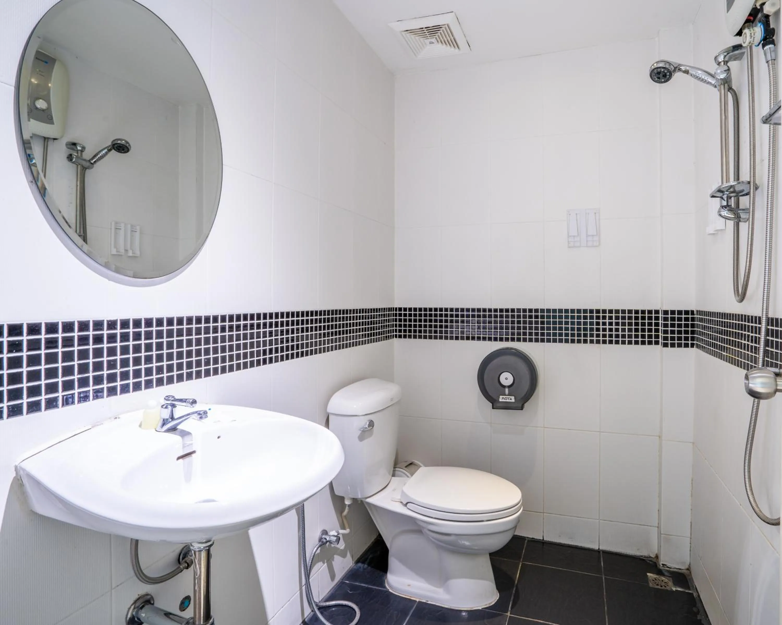 Bathroom in The Little Pig Sukhumvit