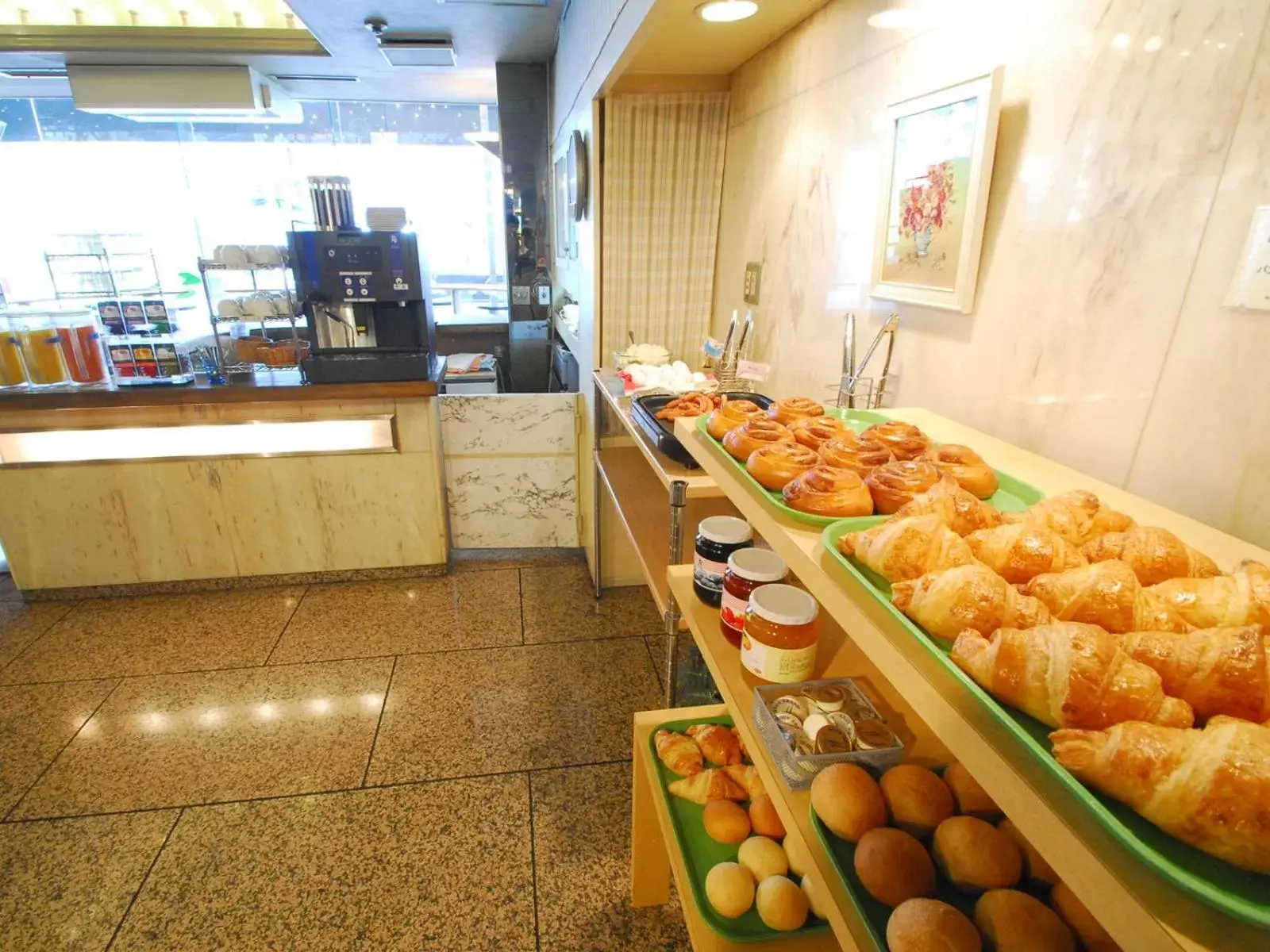 Restaurant/places to eat, Food in Numazu Grand Hotel
