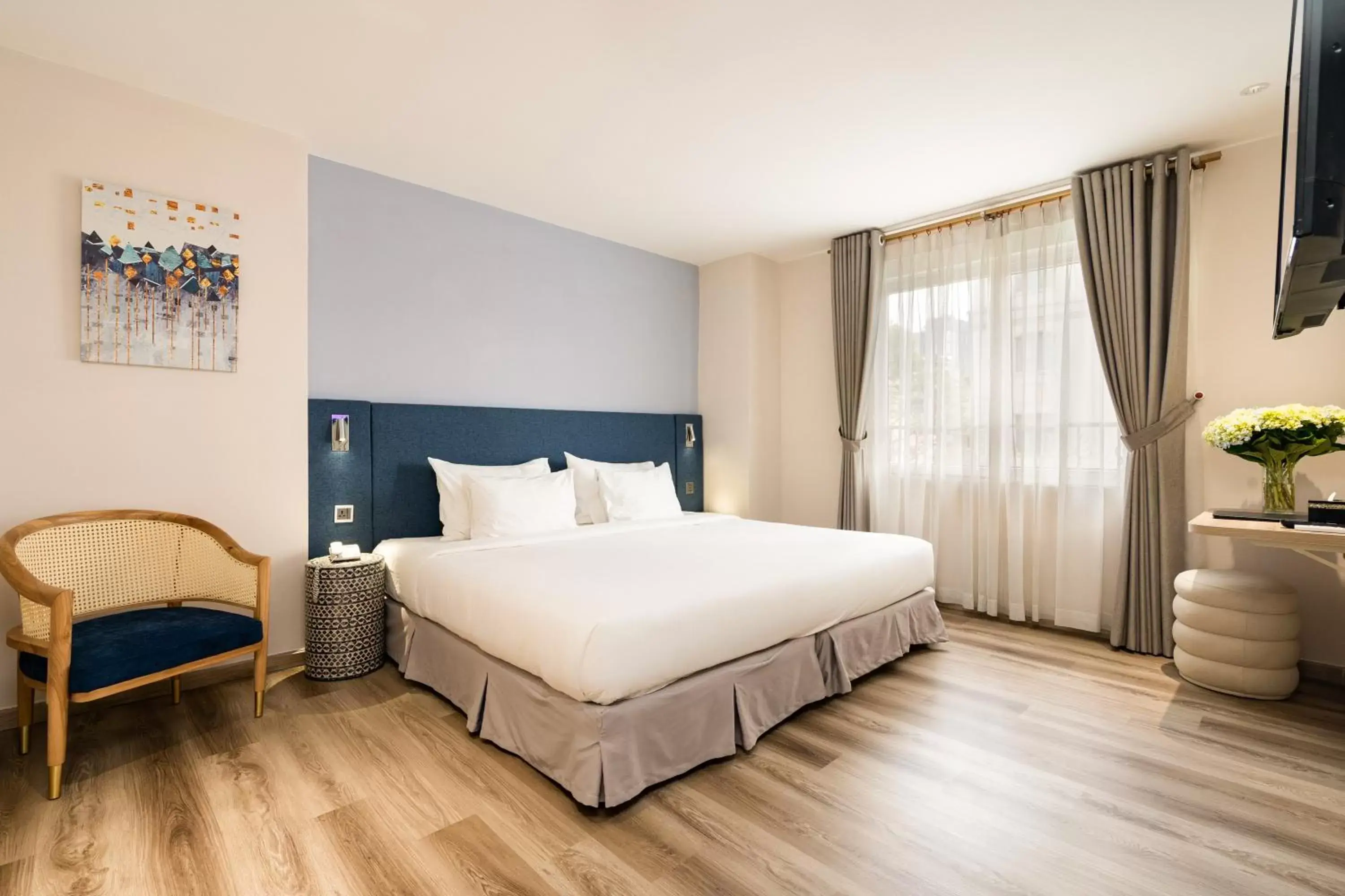 Premium Deluxe Double With City View in Jovia Hotel Premium Deluxe Double With City View in Jovia Hotel