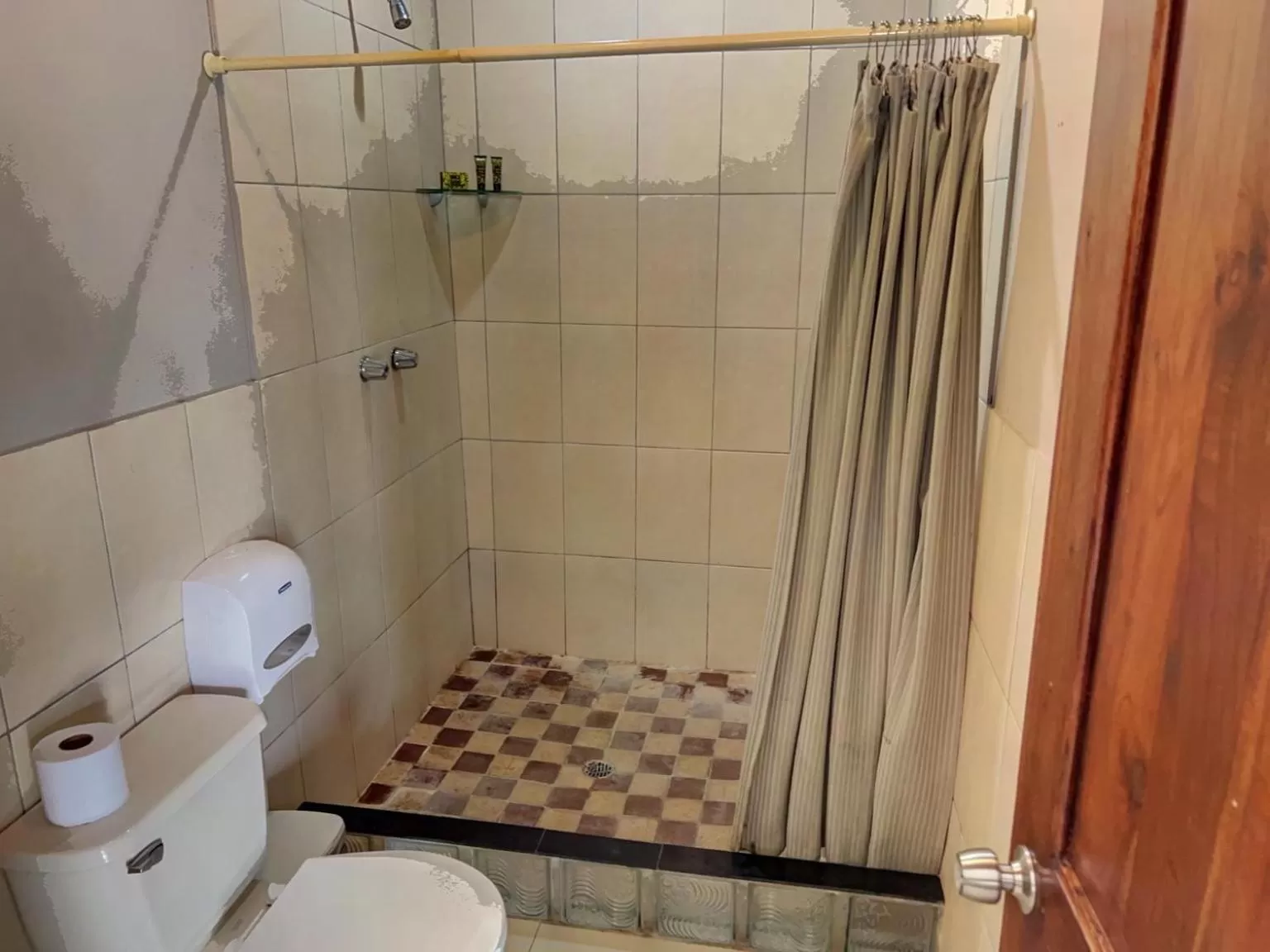 Big Daddy's Beach Club & Hotel