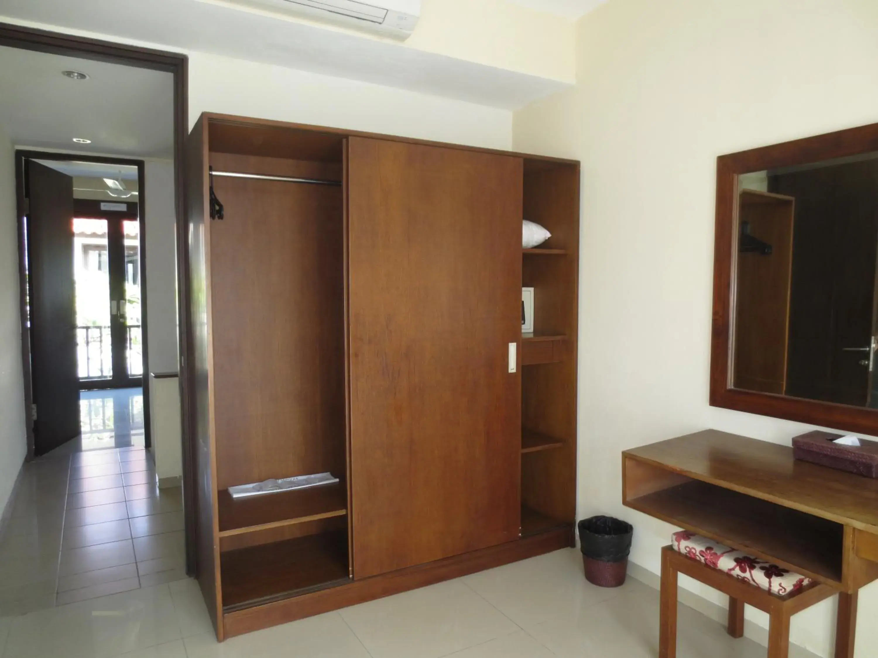 Bedroom, Bathroom in Seminyak TownHouse