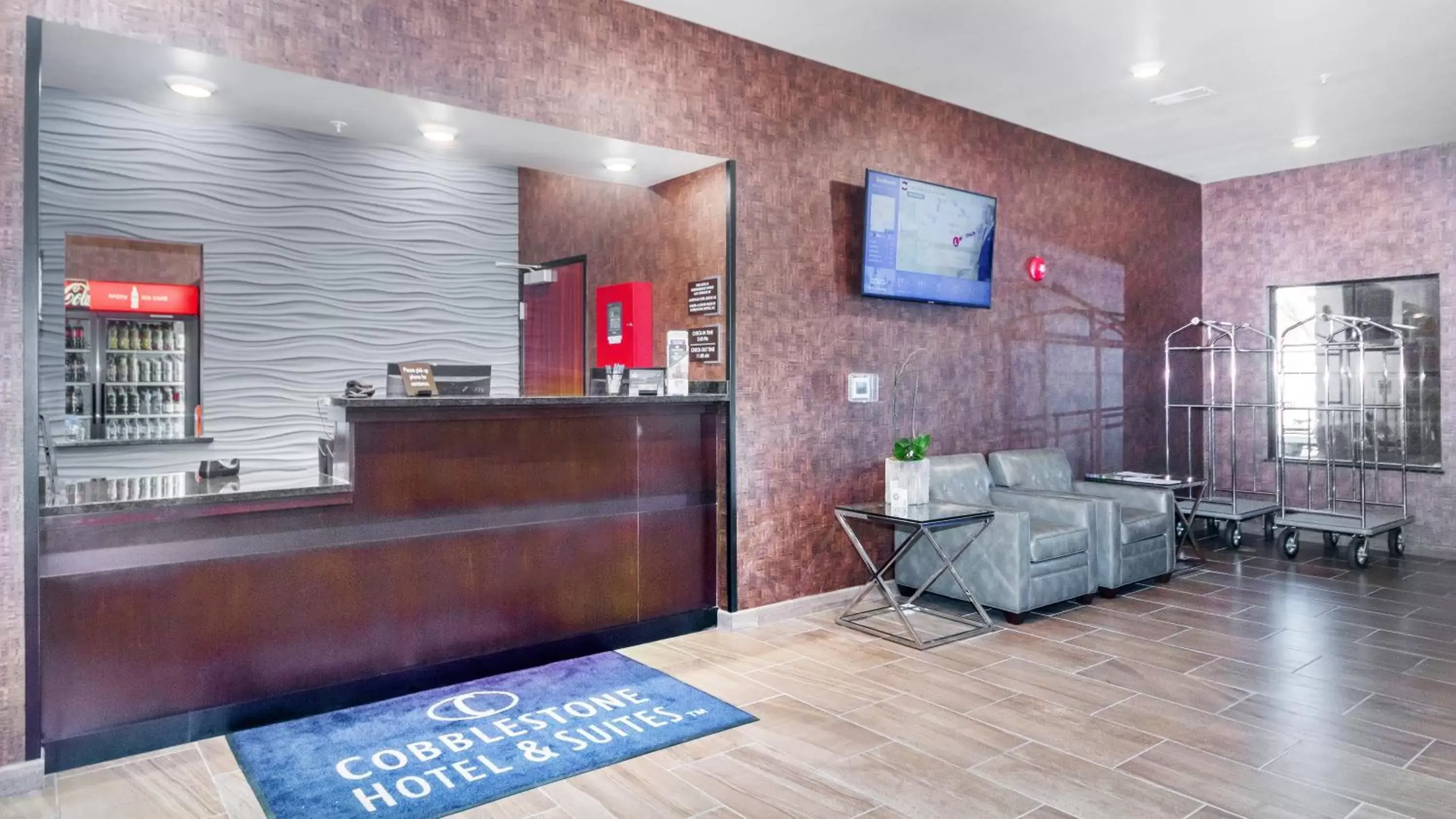Lobby or reception in Cobblestone Hotel & Suites - Janesville