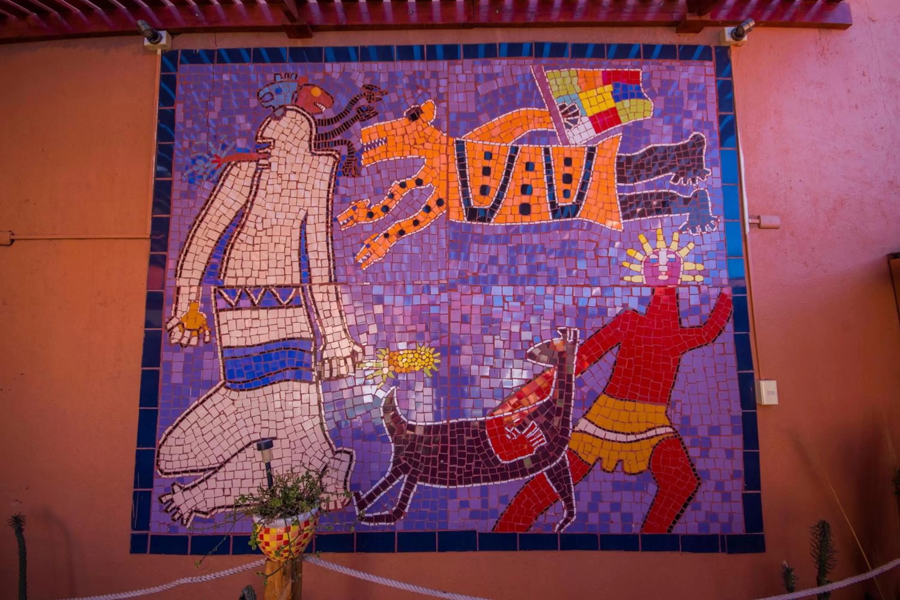 Decorative detail in Hotel Casa Algarrobo